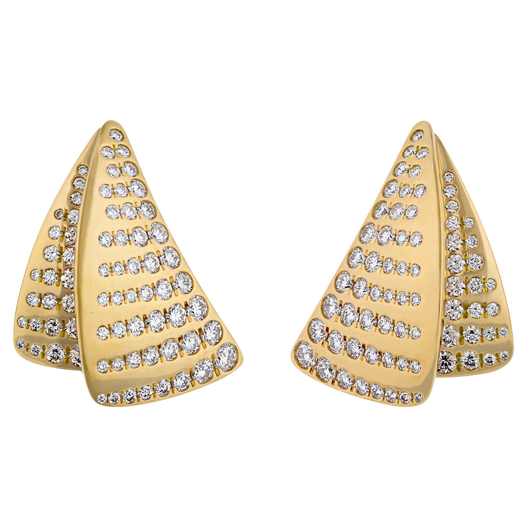 Pendientes de diamantes triángulo en capas, 1,75 quilates