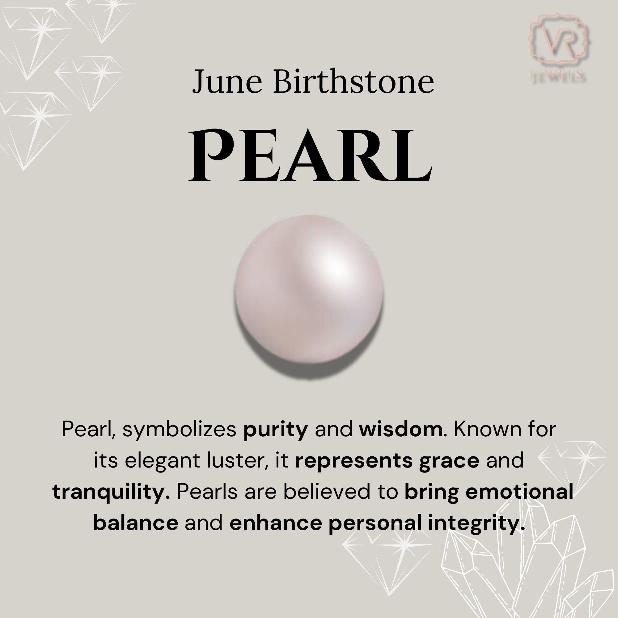 Layering Emerald Pearl Delicate Chain Necklace Gift for Mom in 18k Yellow Gold For Sale 6