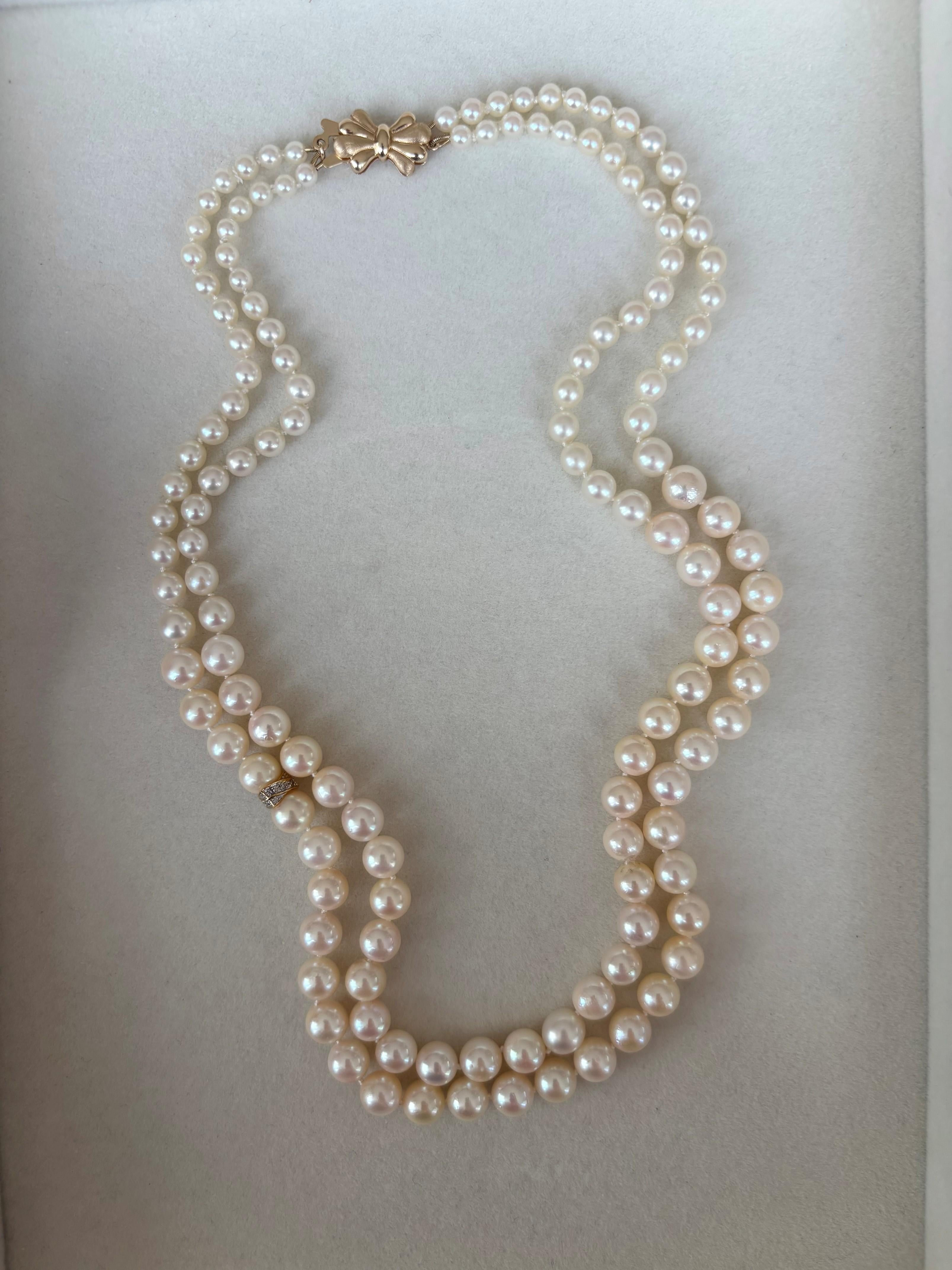 Collier en or jaune avec perles d'Akoya d'eau salée et diamants Neuf - En vente à GOES, NL