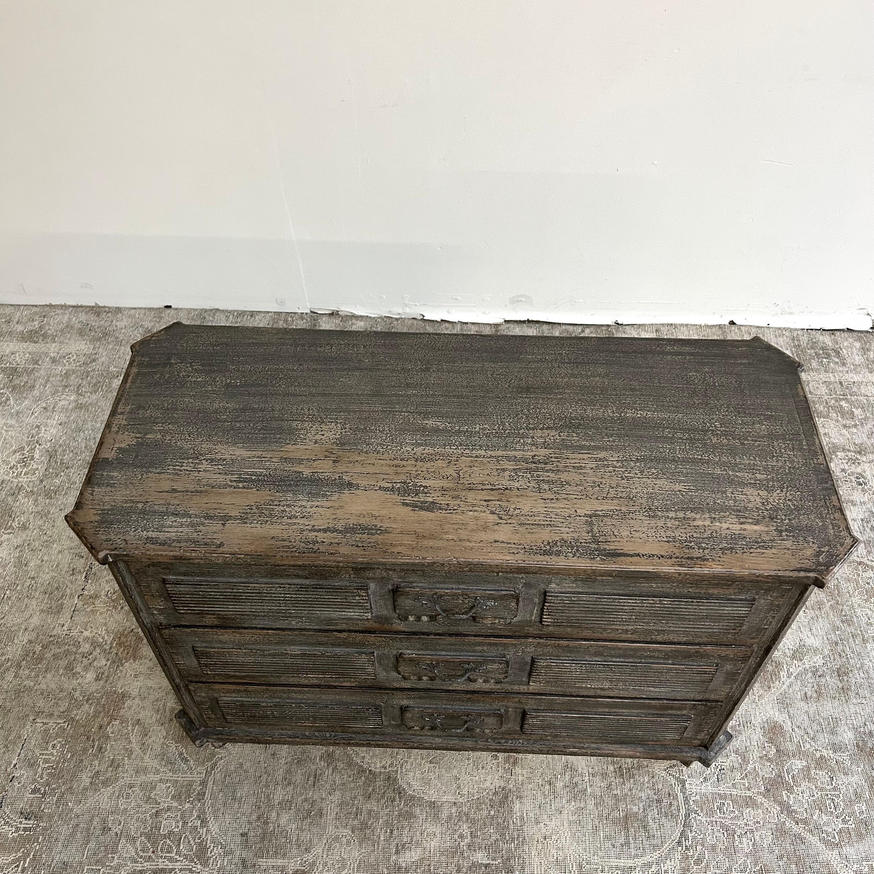 Layla 3 Drawer Commode in Distressed Painted Finish For Sale 2