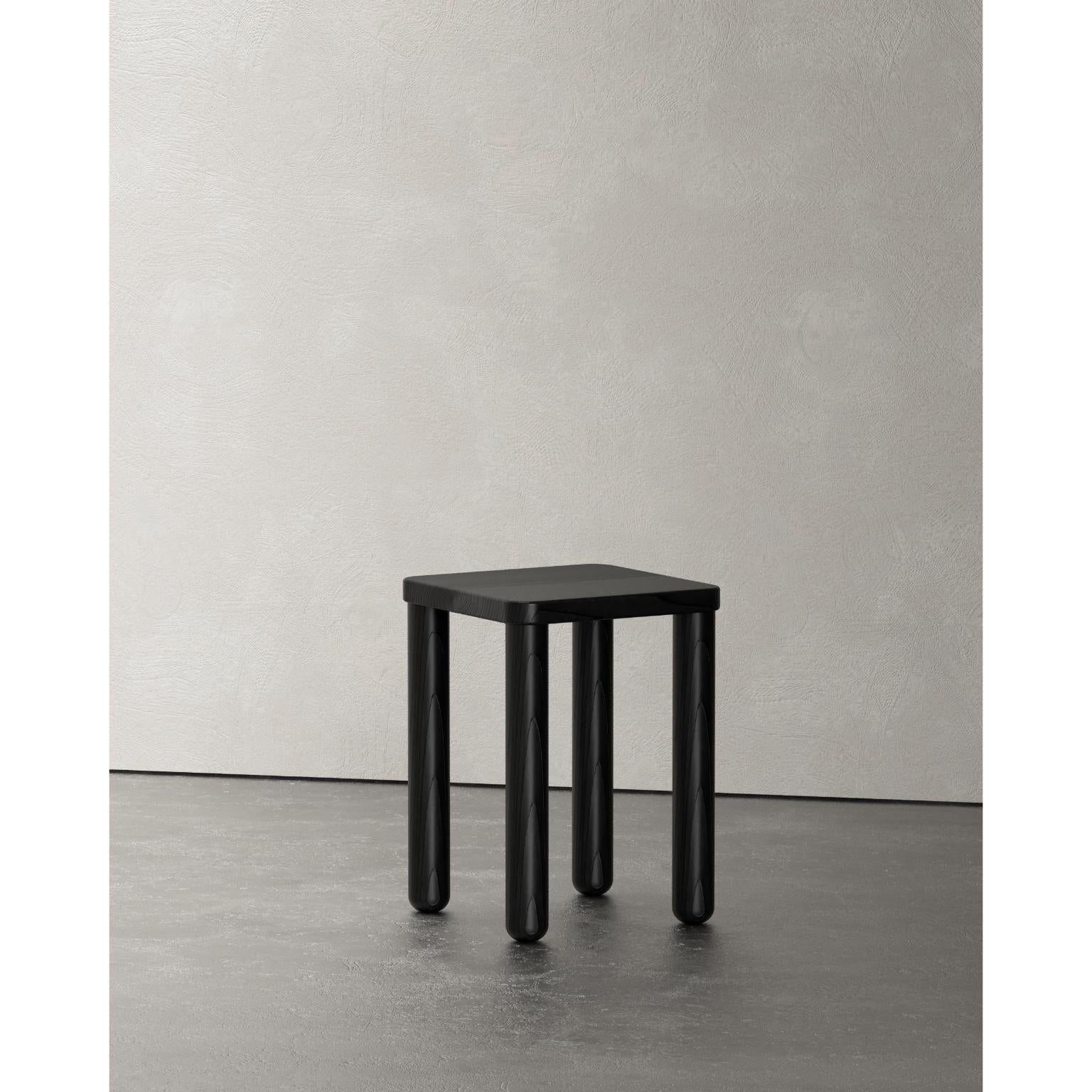 Layout Low Square Stool by Studio Super Sunday
Dimensions: D 33 x W 33 x H 45,7 cm.
Materials: Oak.

Available in six different finishes. Prices may vary. Please contact us.

We are a Canadian furniture design studio from Montreal that creates