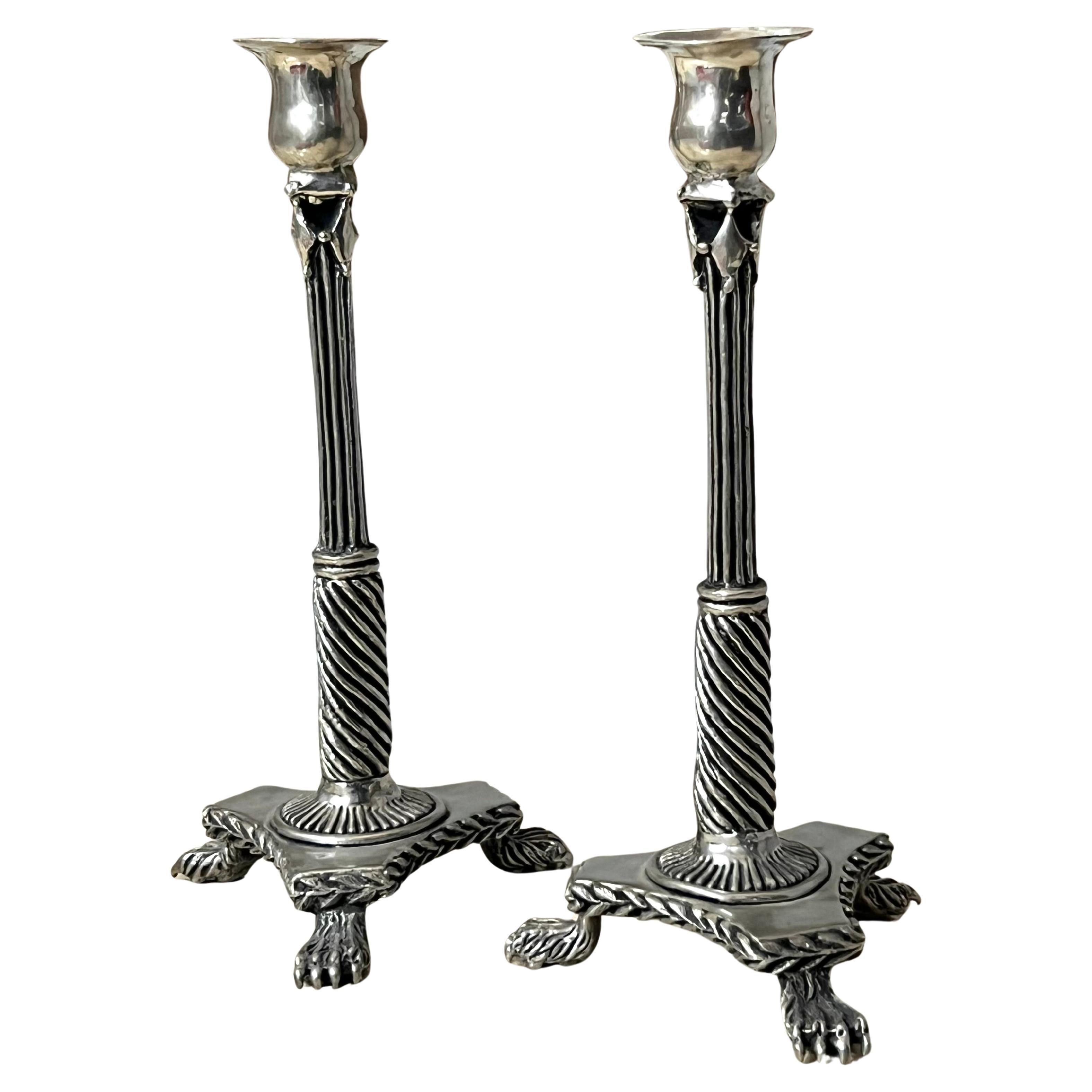 Lazaro Diaz Coppia di candelabri neoclassici Revival