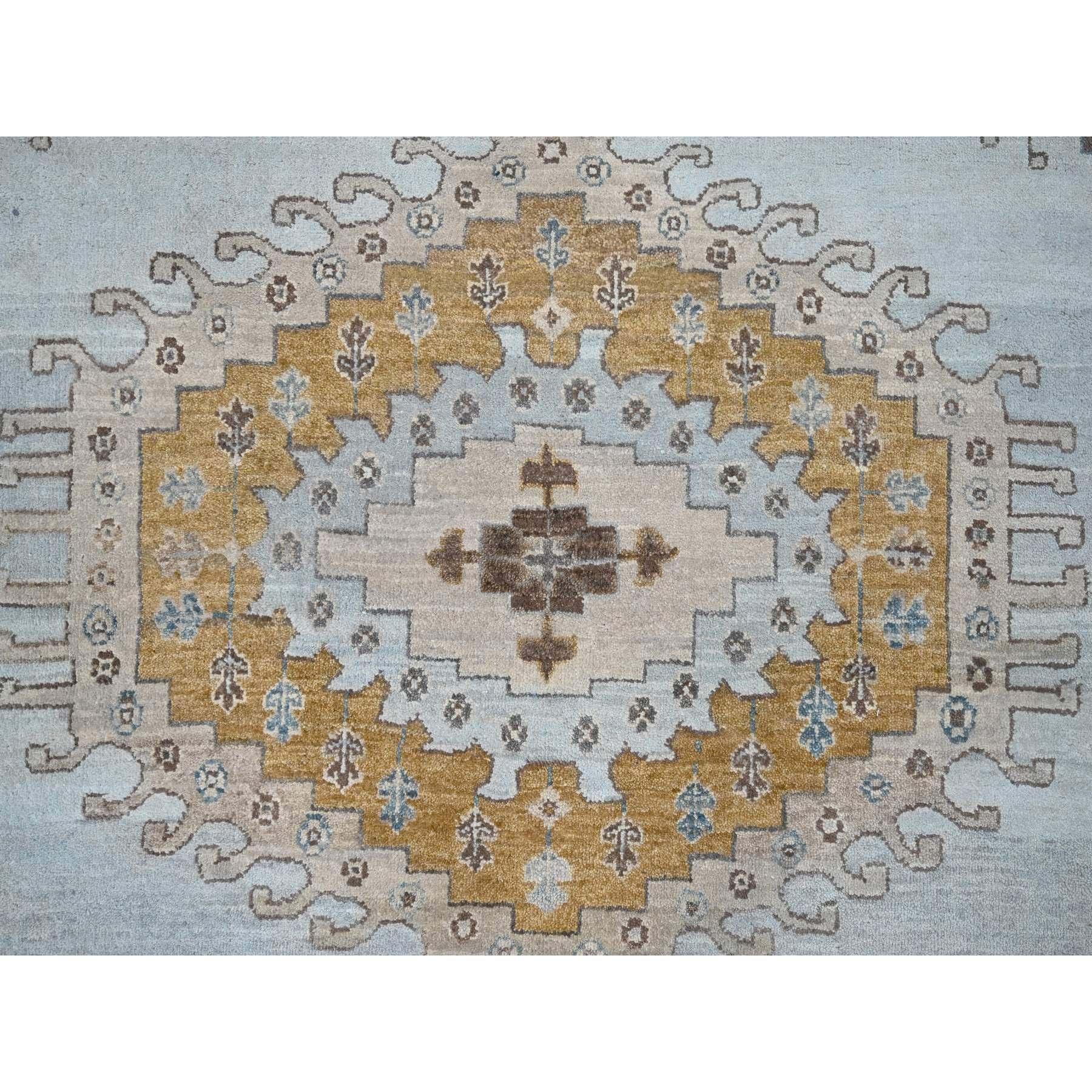 Lazy Gray Handgeknüpfter persischer, Dorfinspirierter, geometrischer Teppich aus reiner Wolle 10'x14' im Angebot 2