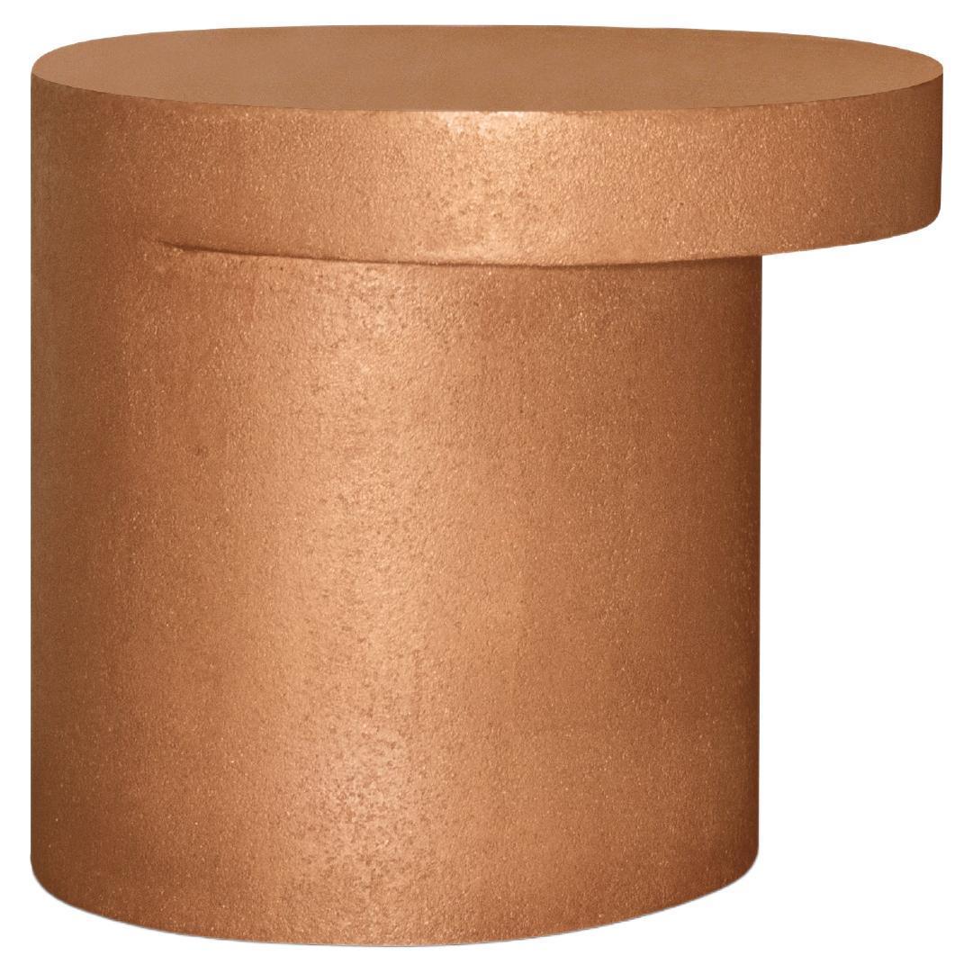 Lazy-O, monolithic side table in clay resin, Dainelli Studio for Somaschini