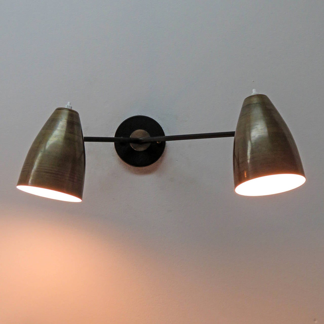 LB-2 Wall Lights by Gallery L7 For Sale 1