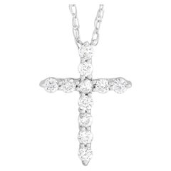 LB Exclusive 14 Karat White Gold 0.10 Carat Diamond Cross Necklace LB Exclusive 14 Karat White Gold 0.10 Carat Diamond Cross Necklace