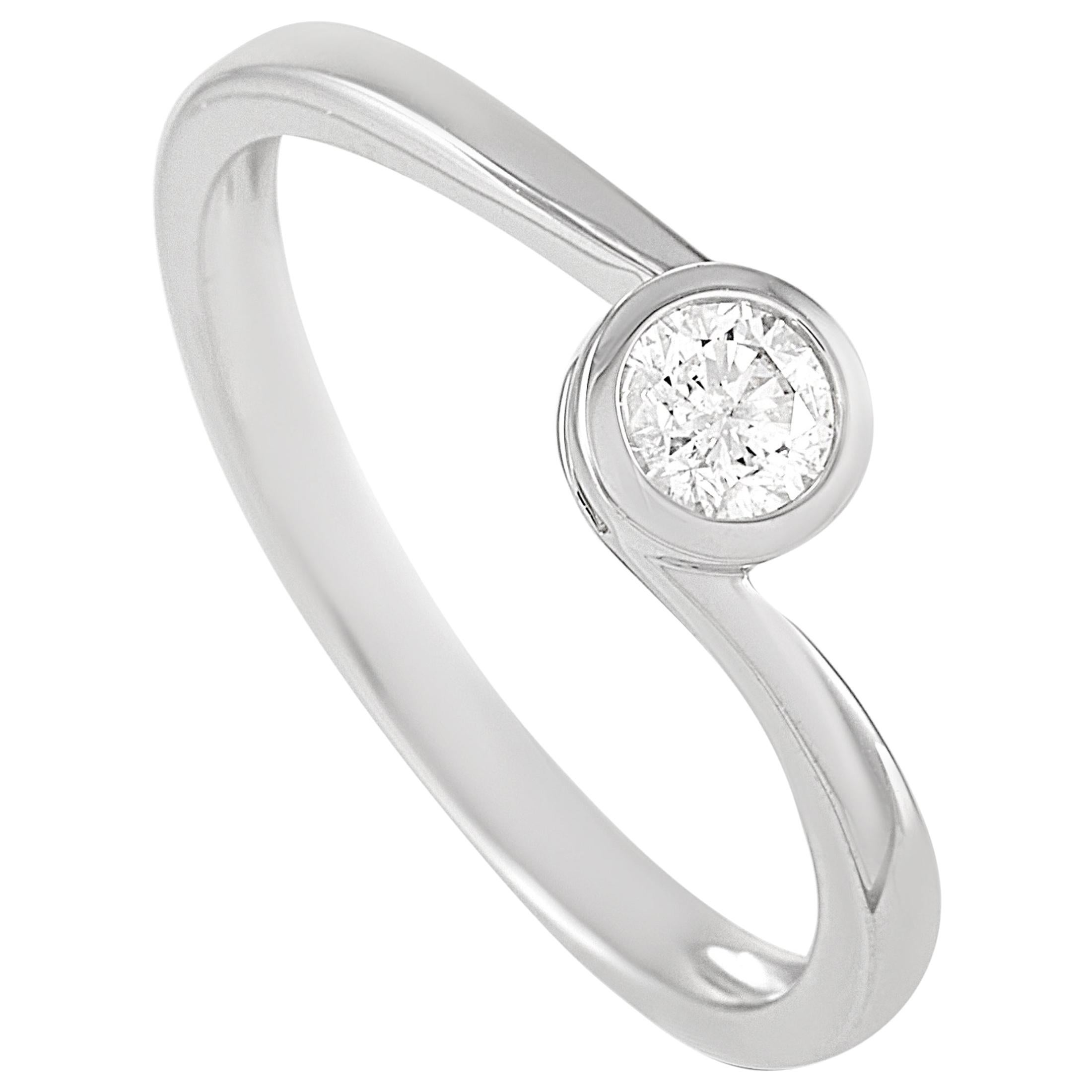 LB Exclusive 14 Karat White Gold 0.22 Carat Diamond Ring For Sale