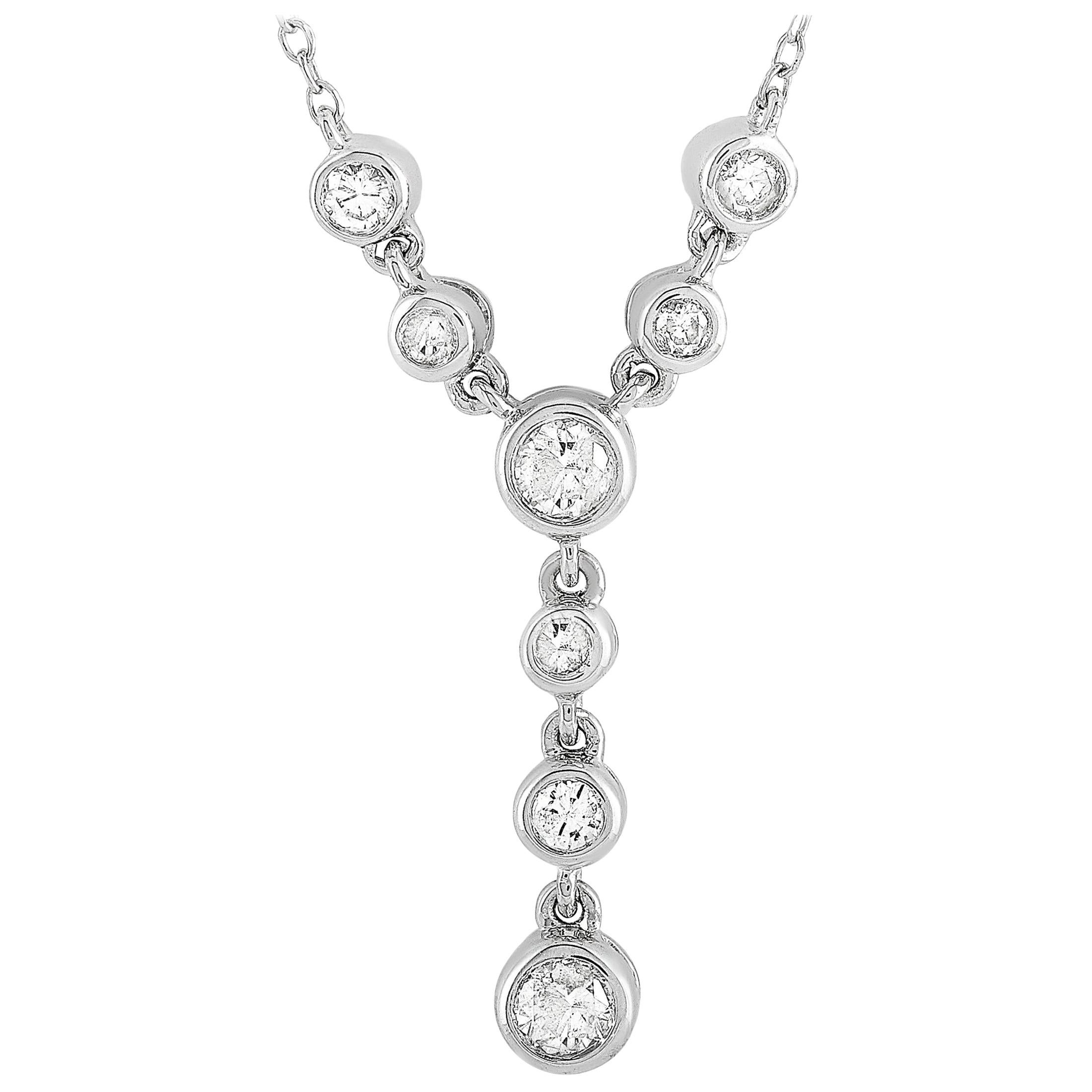 LB Exclusive 14 Karat White Gold 0.25 Carat Diamond Pendant Necklace For Sale