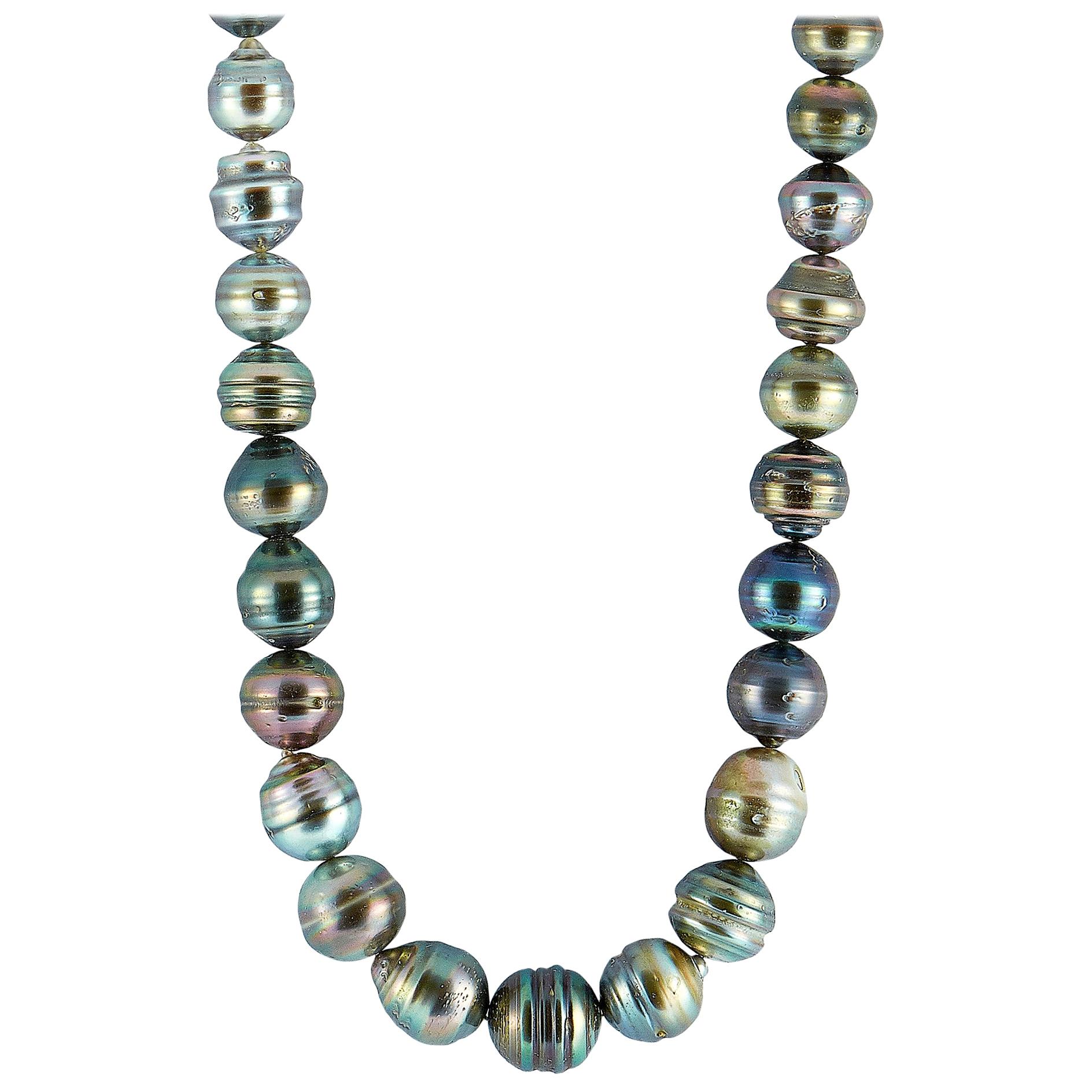 LB Exclusive 14 Karat White Gold Diamond and Pearl Beads Necklace at