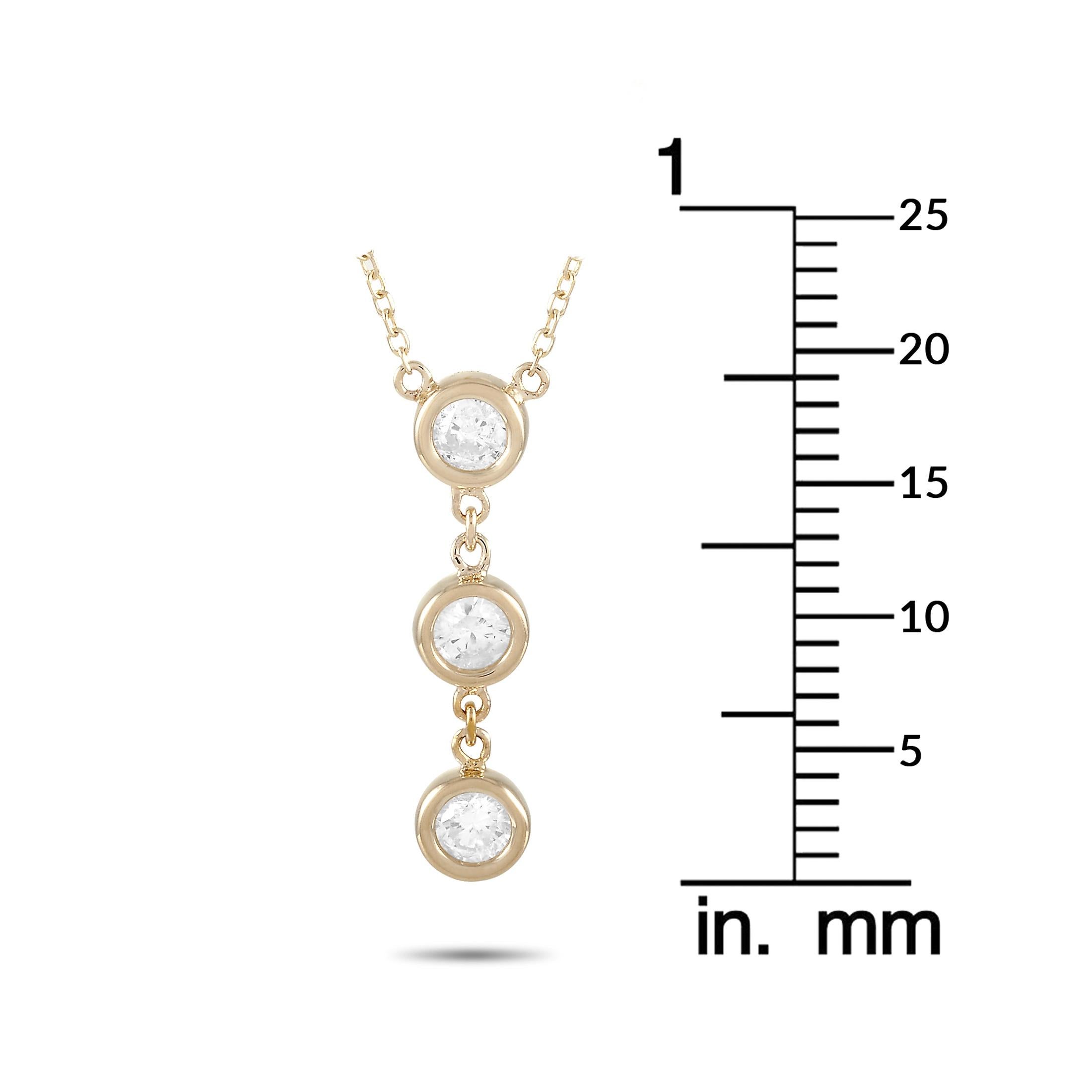 LB Exclusive 14 Karat Yellow Gold 0.35 Carat Diamond Pendant Necklace In New Condition For Sale In Southampton, PA