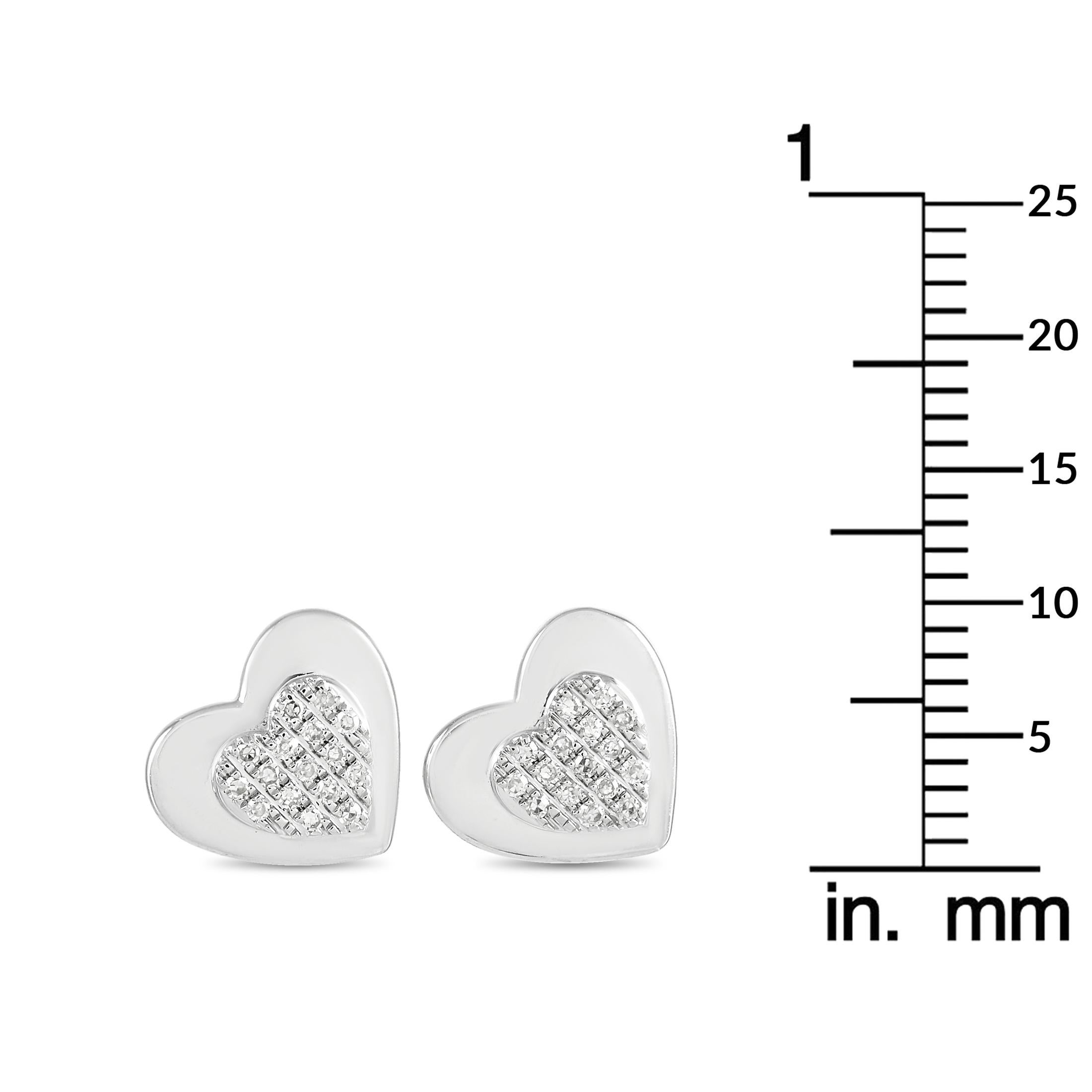 Round Cut LB Exclusive 14K White Gold 0.07 Ct Diamond Heart Stud Earrings For Sale