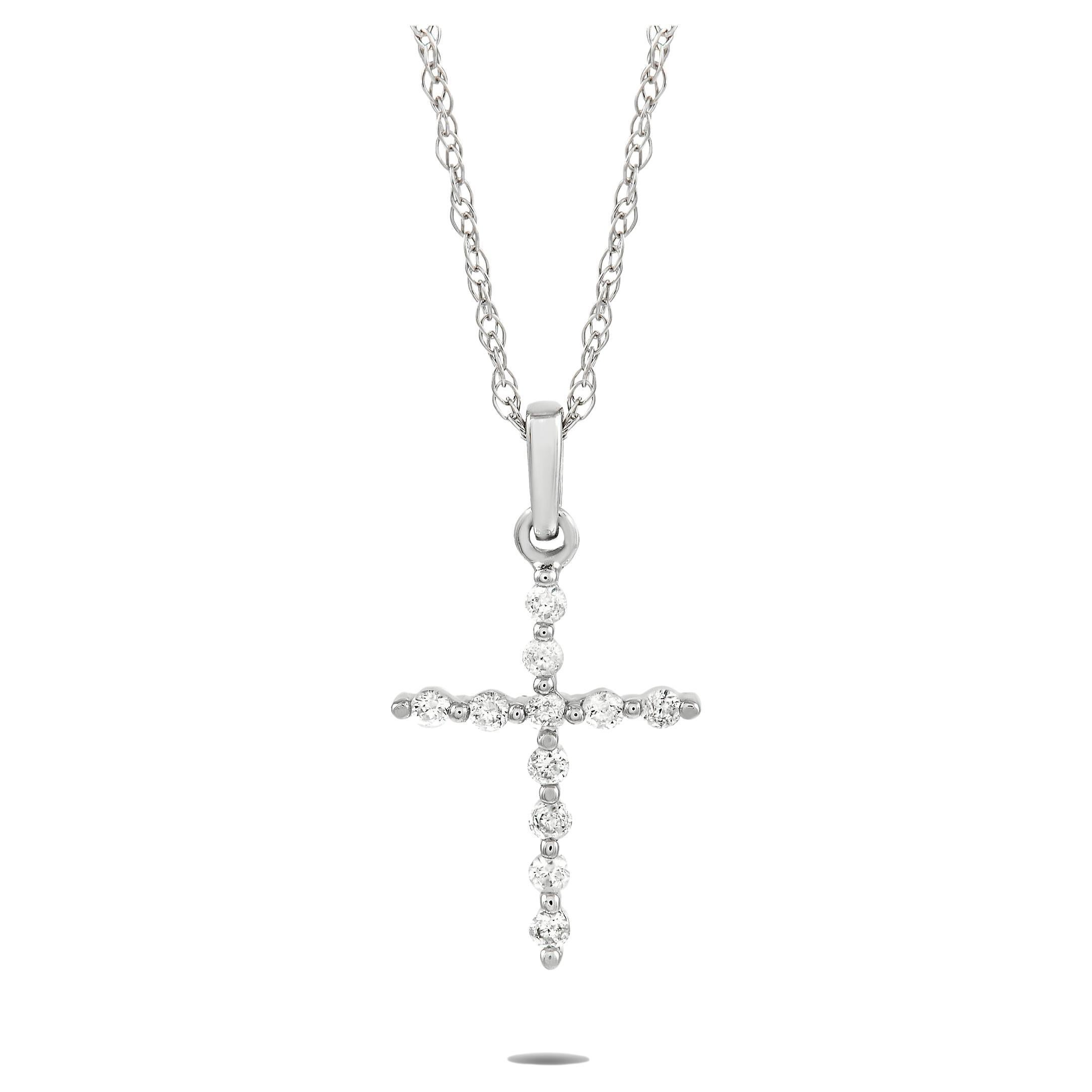 LB Exclusive 14K White Gold 1.19 Ct Diamond Cross Necklace For Sale at