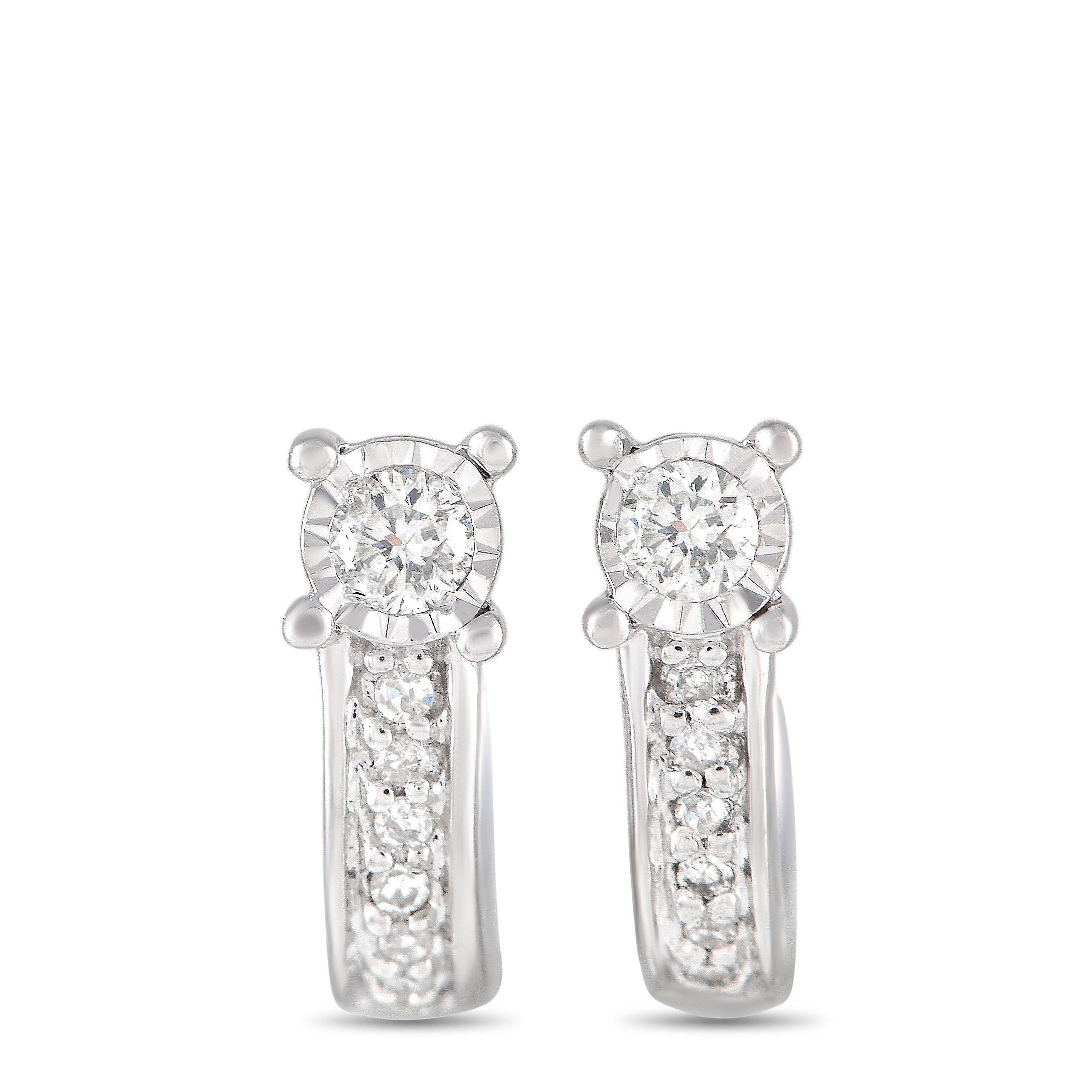 LB Exclusive Boucles d'oreilles en or blanc 14K avec 0,10ct de diamant Neuf - En vente à Southampton, PA