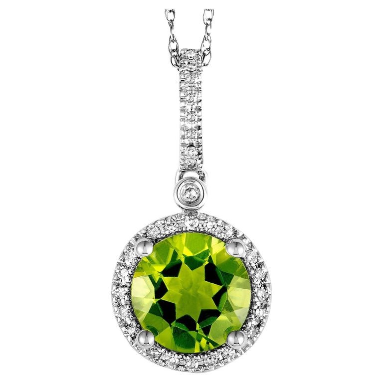 14 Karat White Peridot Necklac main image 0