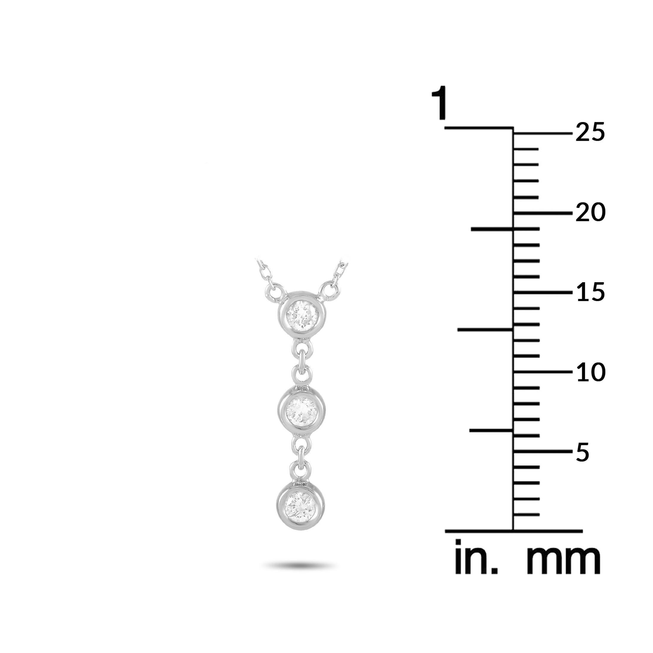 Round Cut Lb Exclusive 14k White Gold 0.15 Carat Diamond Necklace For Sale