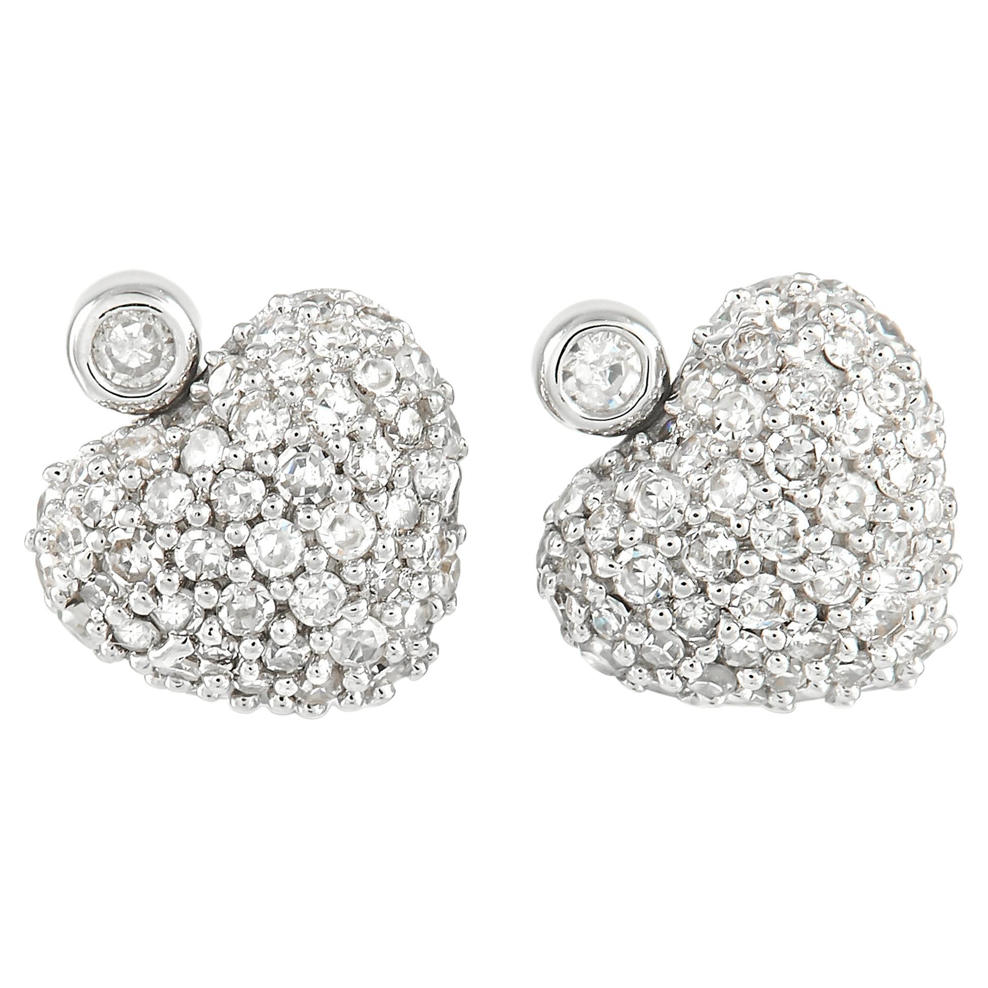 LB Exclusive 14K White Gold 0.25 Ct Diamond Heart Earrings For Sale