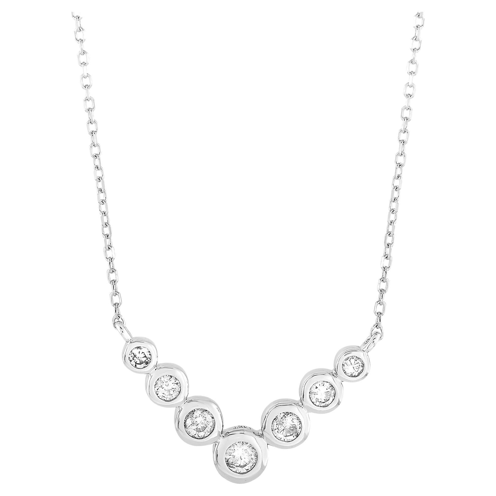 LB Exclusive 14K White Gold 0.25 Ct Diamond Pendant Necklace For Sale