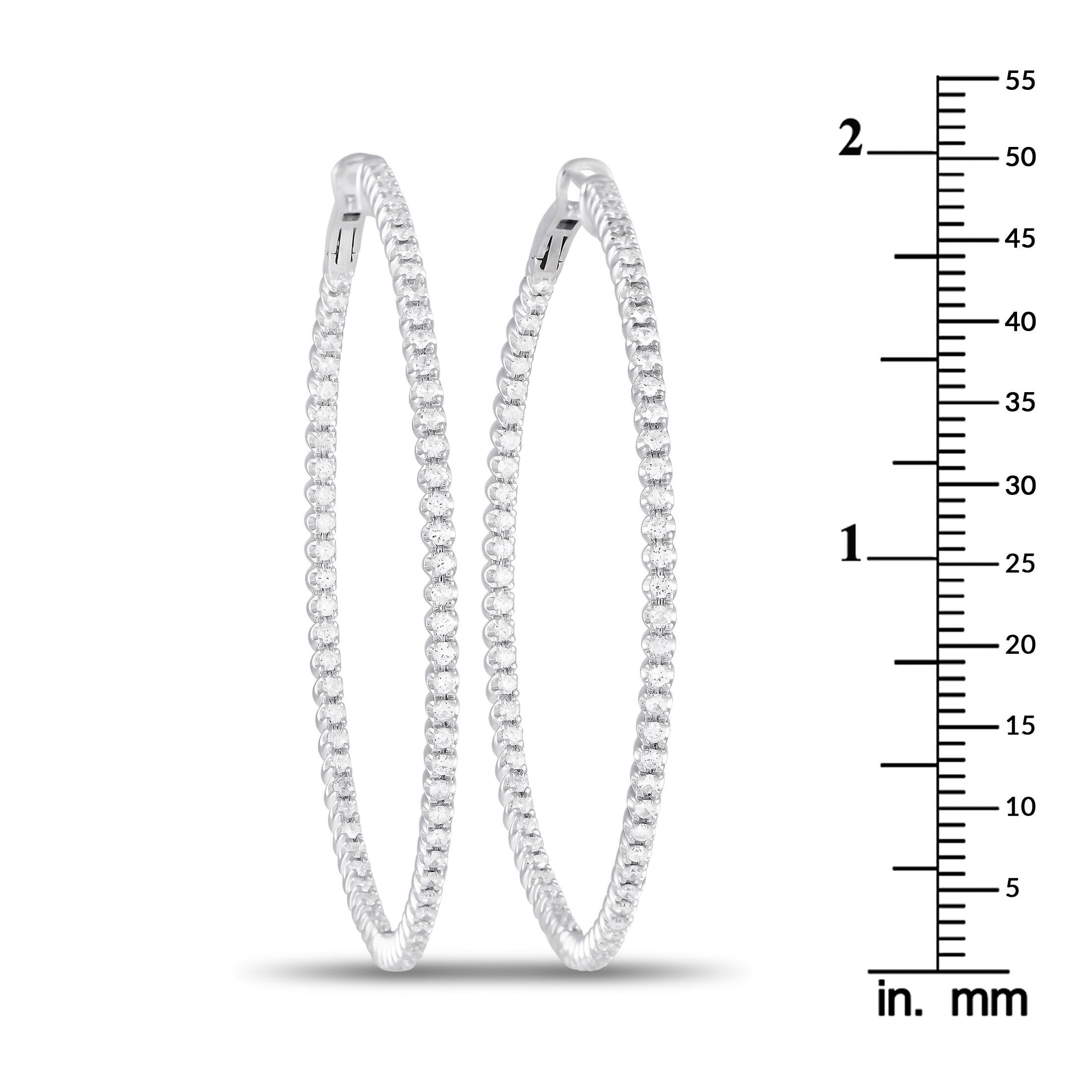 LB Exklusive 14K Weißgold 1,70ct Diamant Inisde-Out Reif-Ohrringe (Rundschliff) im Angebot