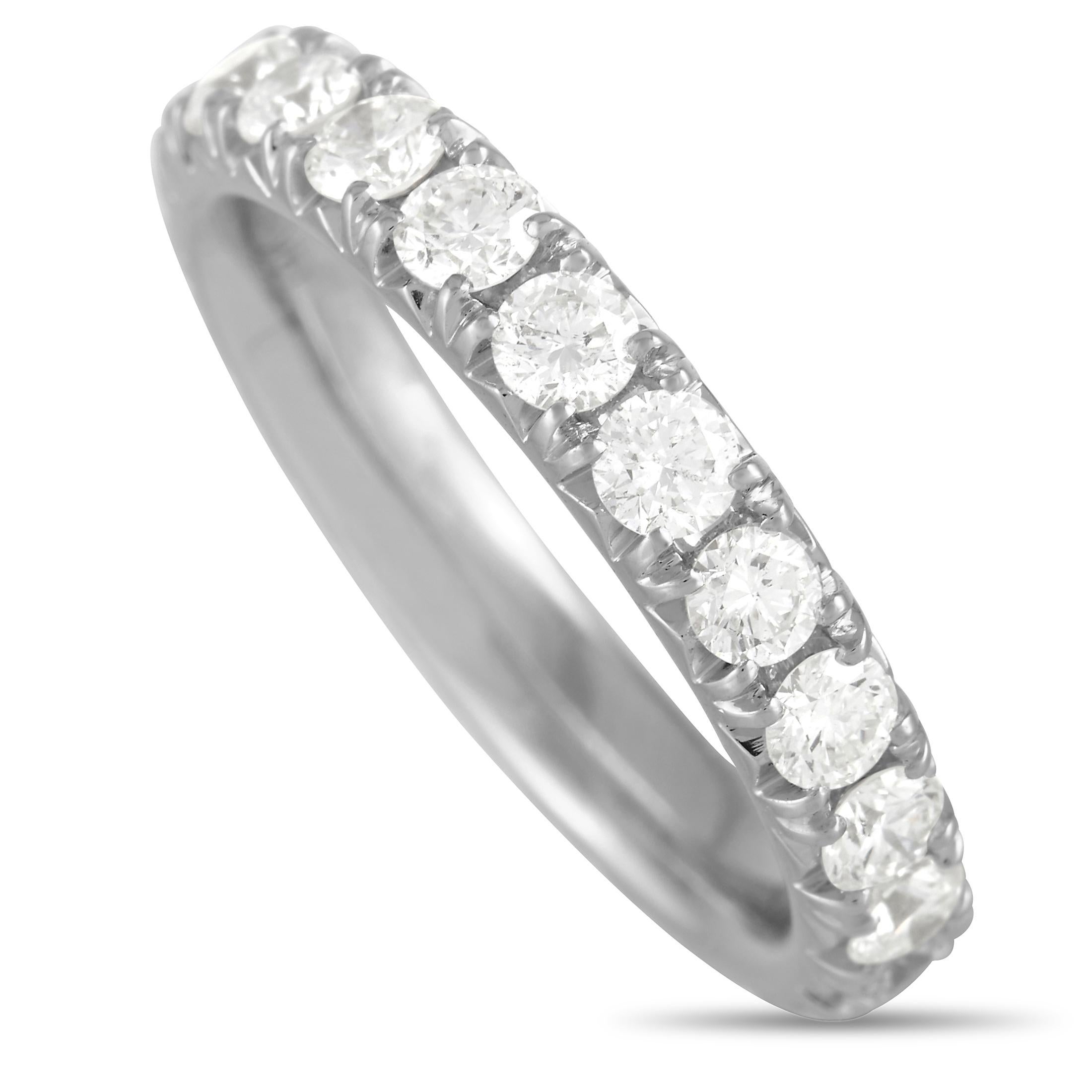 LB Exclusive 14K White Gold 1.81 Ct Diamond Infinity Band Ring In New Condition In Southampton, PA
