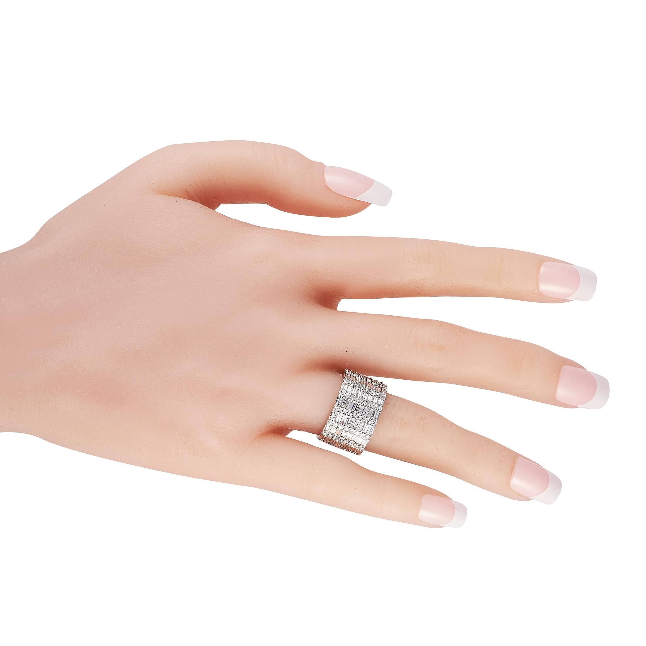 LB Exclusive 14K White Gold Diamond 2.48 ct Wide Band Ring In New Condition In Southampton, PA
