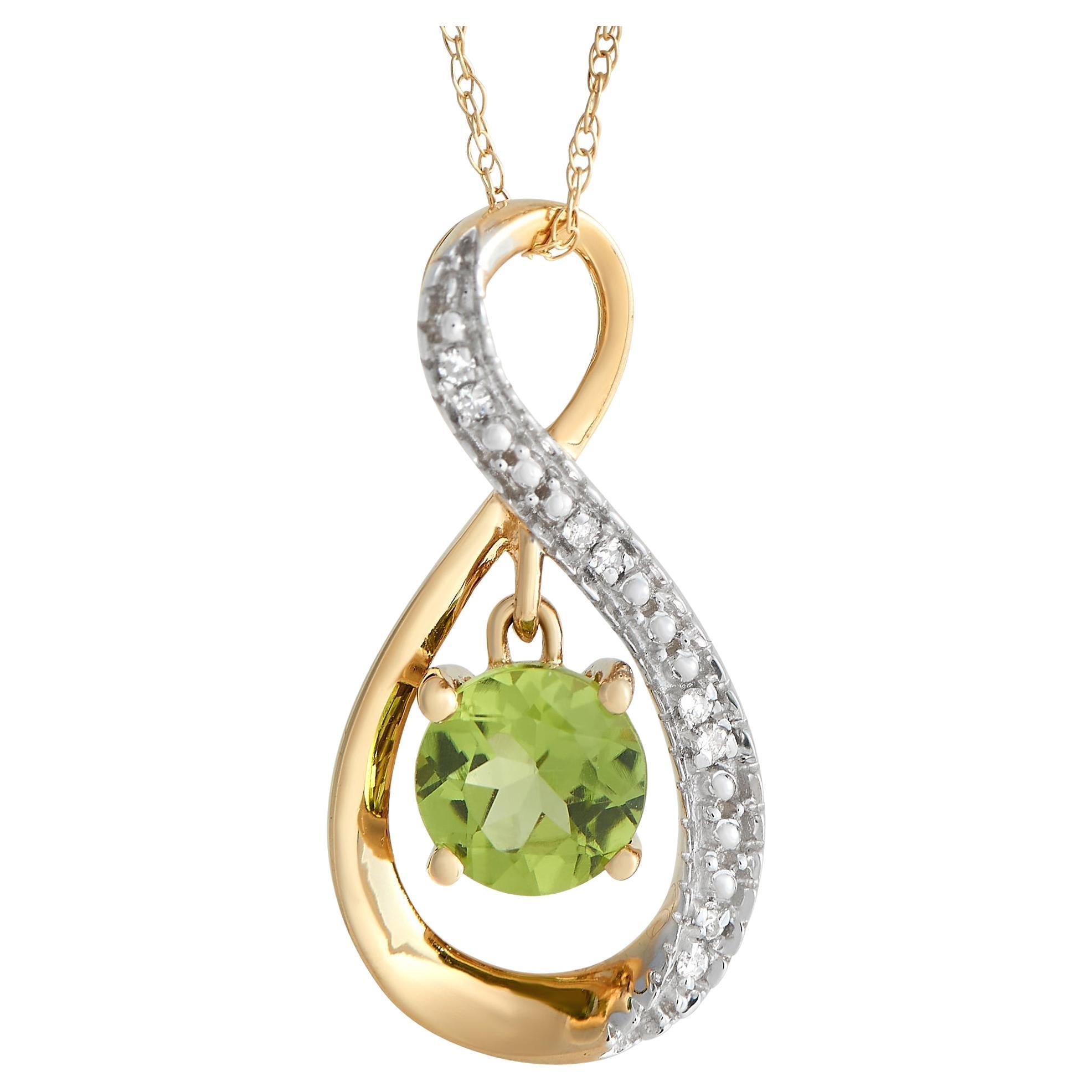 LB Exclusive 14K Yellow Gold 0.03 ct Diamond and Peridot Necklace For Sale