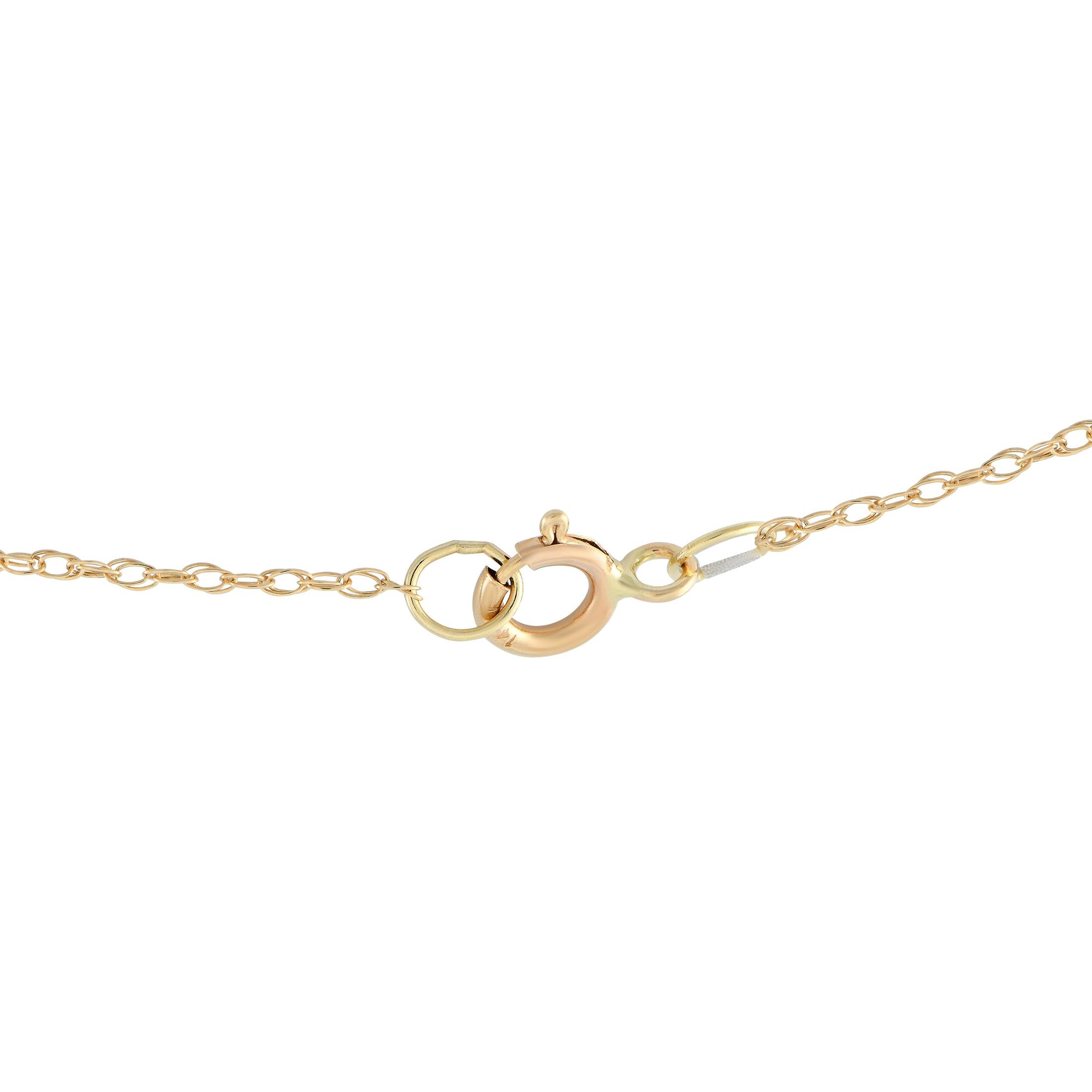Taglio rotondo LB Exclusive Collana in oro giallo 14K con diamanti e smeraldi da 0,15 carati PD4-15738YEM in vendita