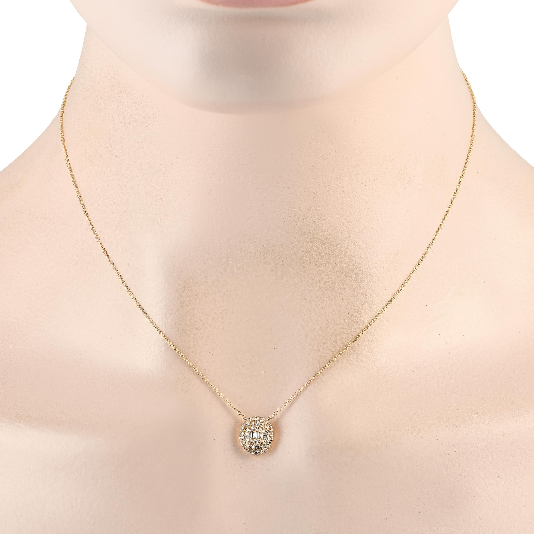 LB Exclusive 14K Yellow Gold 0.31ct Diamond Cluster Necklace PN14719 In New Condition For Sale In Southampton, PA