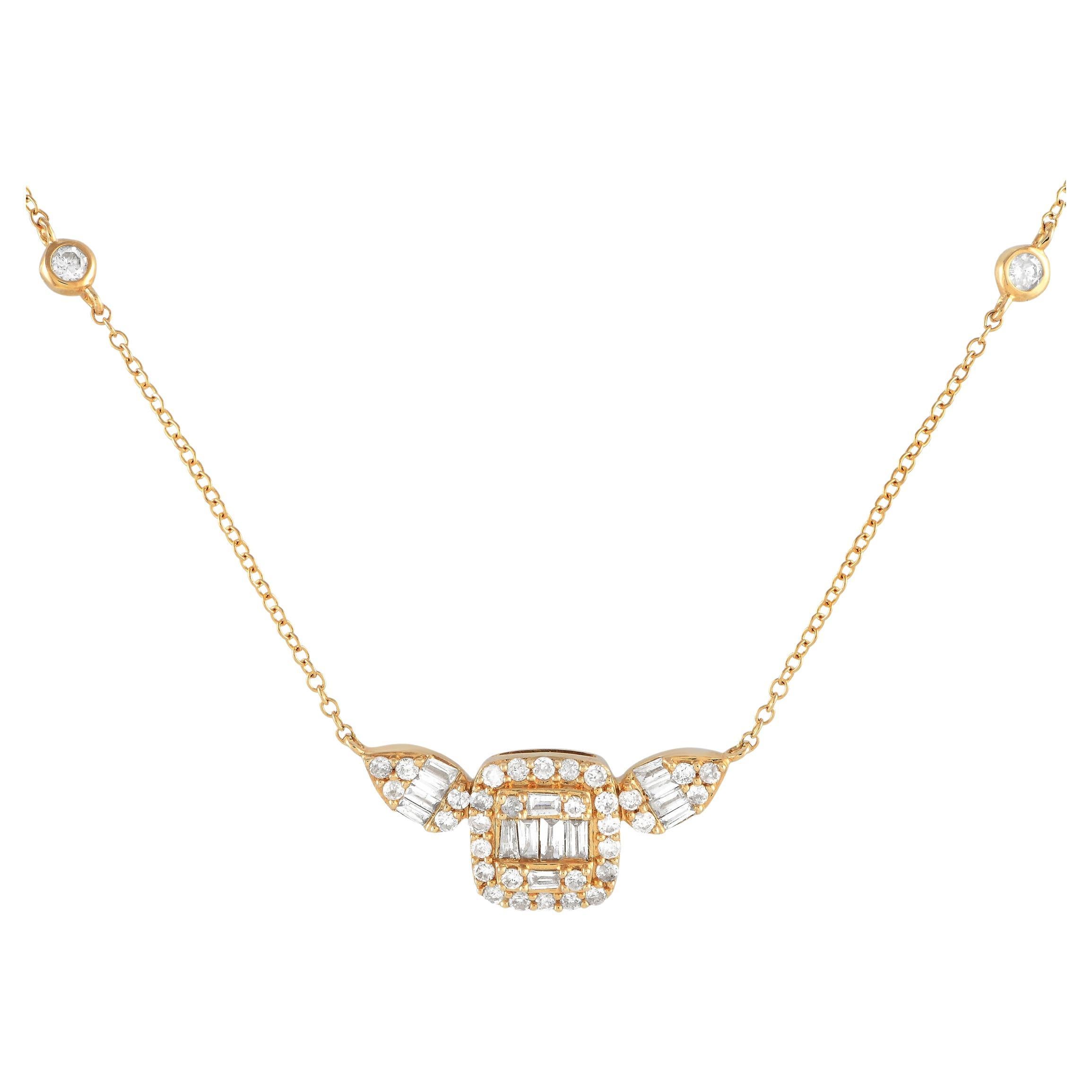 LB Exclusive 14K Yellow Gold 0.35ct Diamond Cluster Necklace PN14816 For Sale