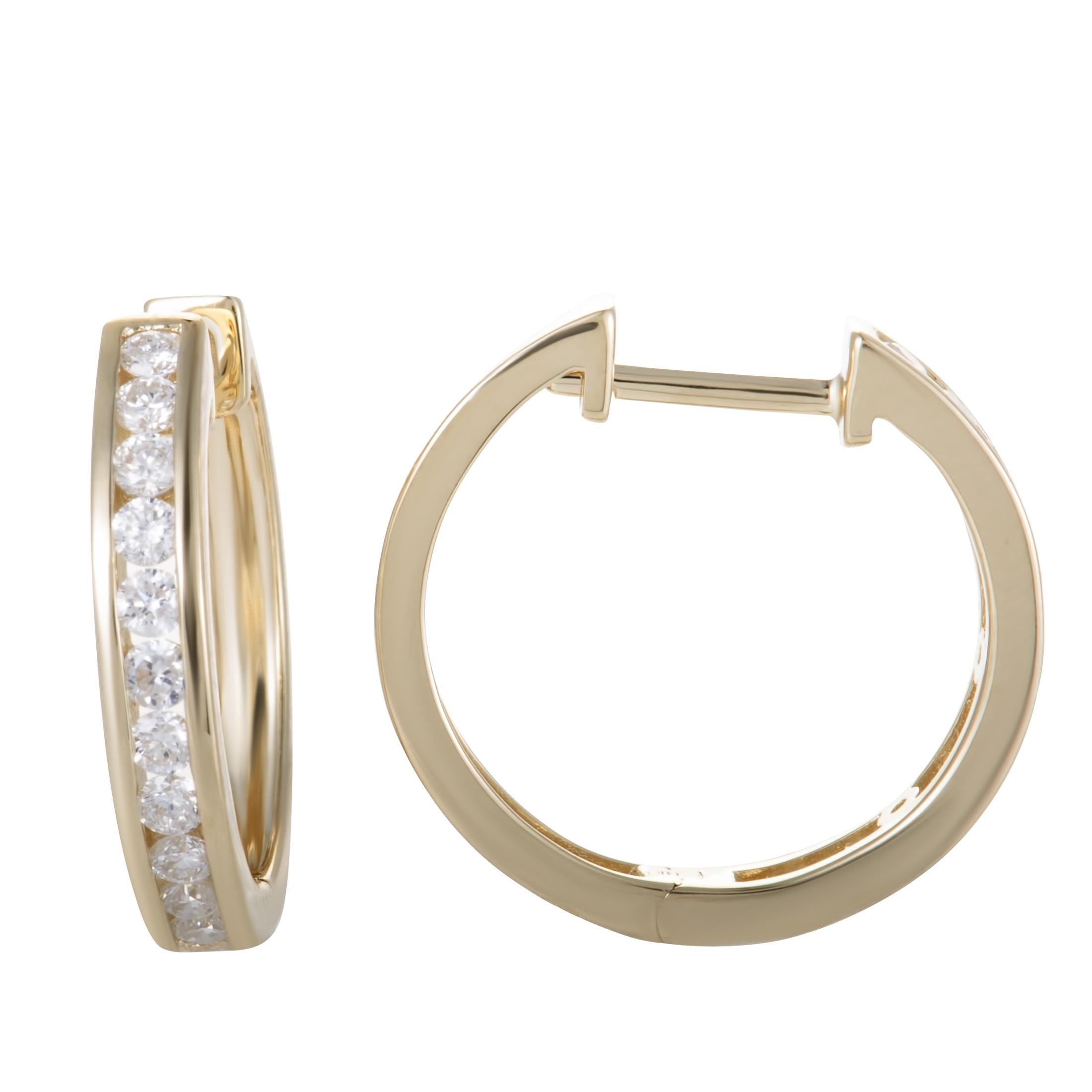 LB Exclusive 14K Yellow Gold 0.50 ct Diamond Hoop Earrings In New Condition For Sale In Southampton, PA