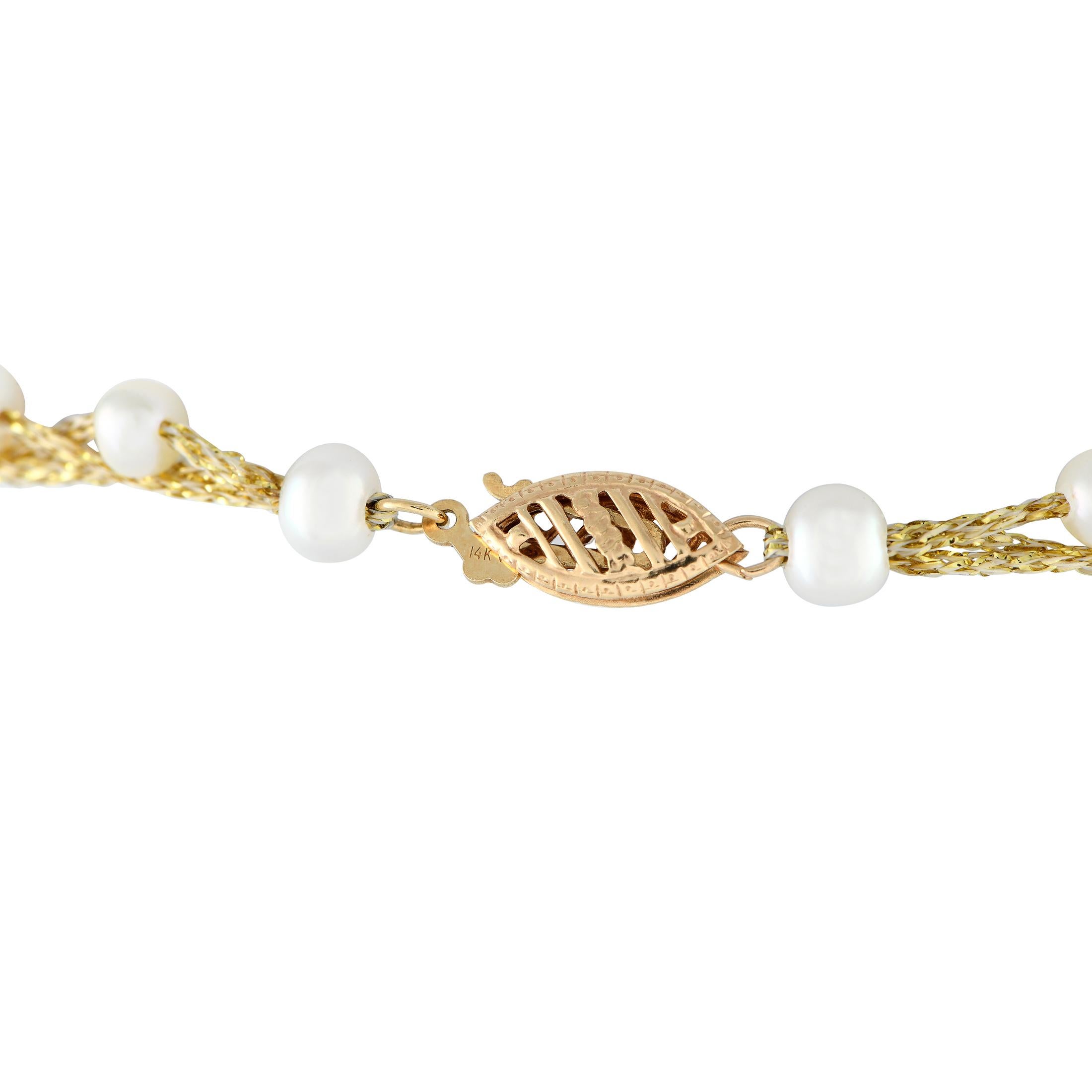 LB Exclusive 14K Gelbgold Perle und Koralle Fransen Halskette MF03-021924 (Gemischter Schliff) im Angebot