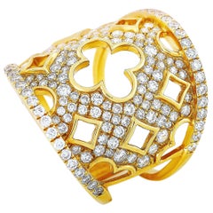 LB Exclusive 18 Karat Gold 1.68 Carat Diamond Clover Cutout Wide Band Ring
