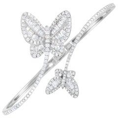 LB Exclusive 18 Karat White Gold 3.04 Carat Diamond Butterfly Bangle Bracelet