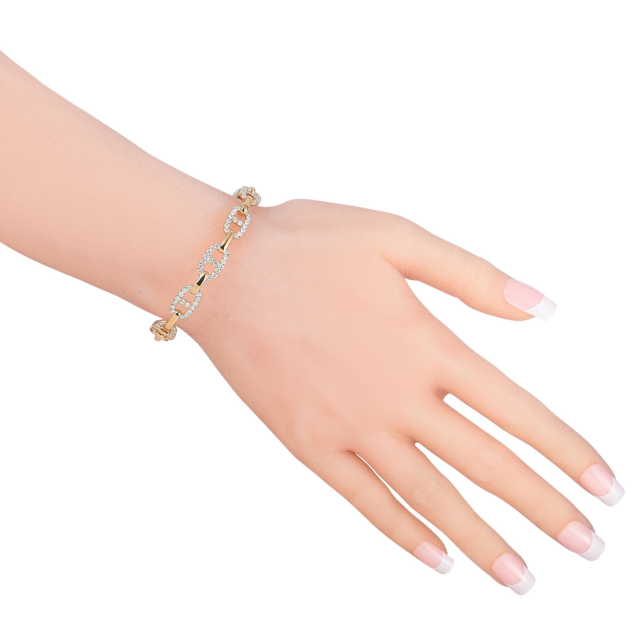 This LB Exclusive bracelet is crafted from 18K rose gold and weighs 23.5 grams, measuring 7” in length. The bracelet is embellished with diamonds that amount to 2.00 carats.

Offered in brand new condition, this jewelry piece includes a gift box.
