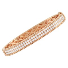 LB Exclusive 18K Rose Gold 2.24 Ct Diamond Bangle Bracelet LB Exclusive 18K Rose Gold 2.24 Ct Diamond Bangle Bracelet