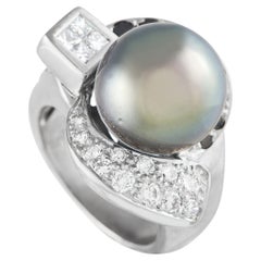 LB Exclusive 18k White Gold 1.05 Carat Diamond and Tahitian Pearl Ring