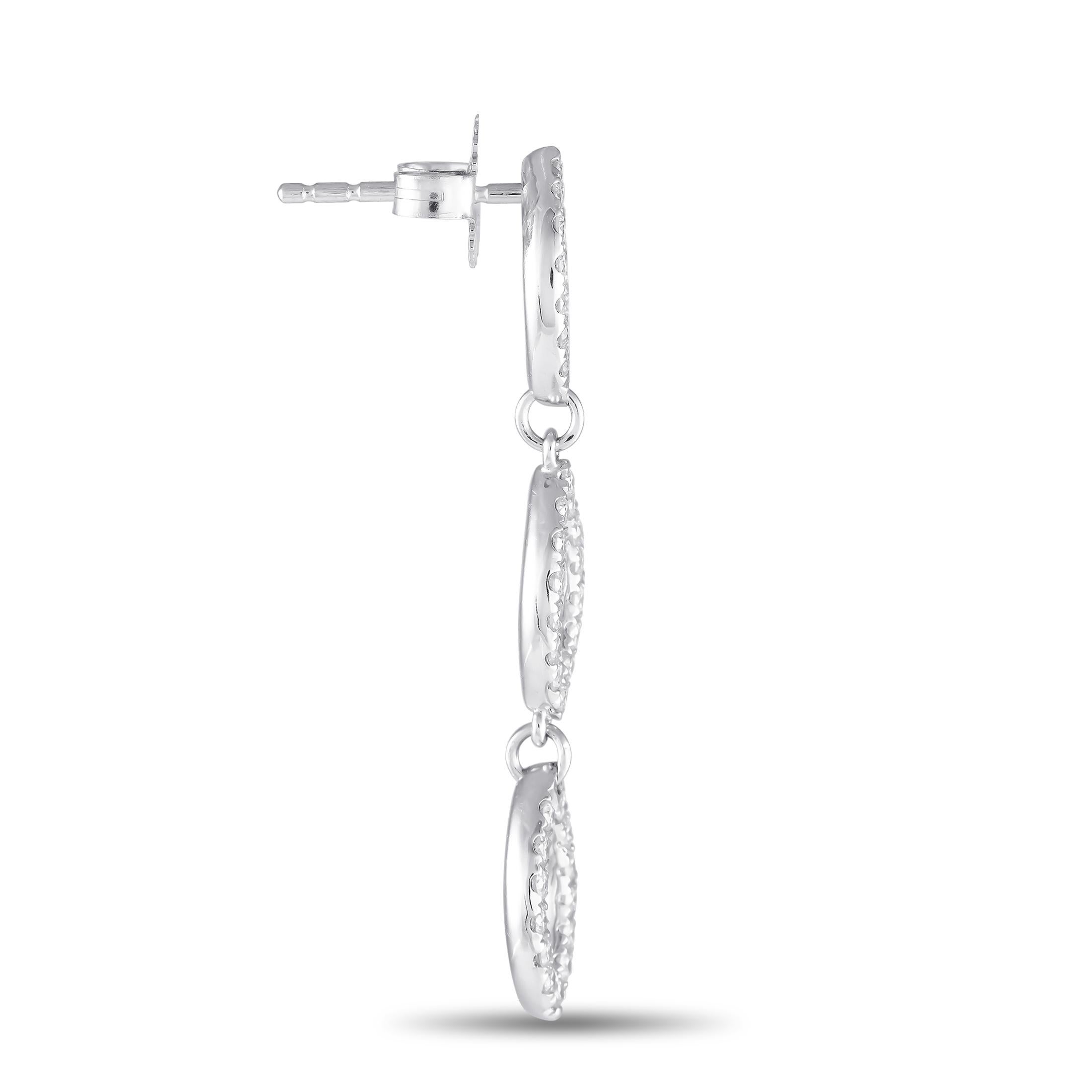 Taglio rotondo LB Exclusive Orecchini a goccia in oro bianco 18 carati con diamanti da 1,0 carati in vendita