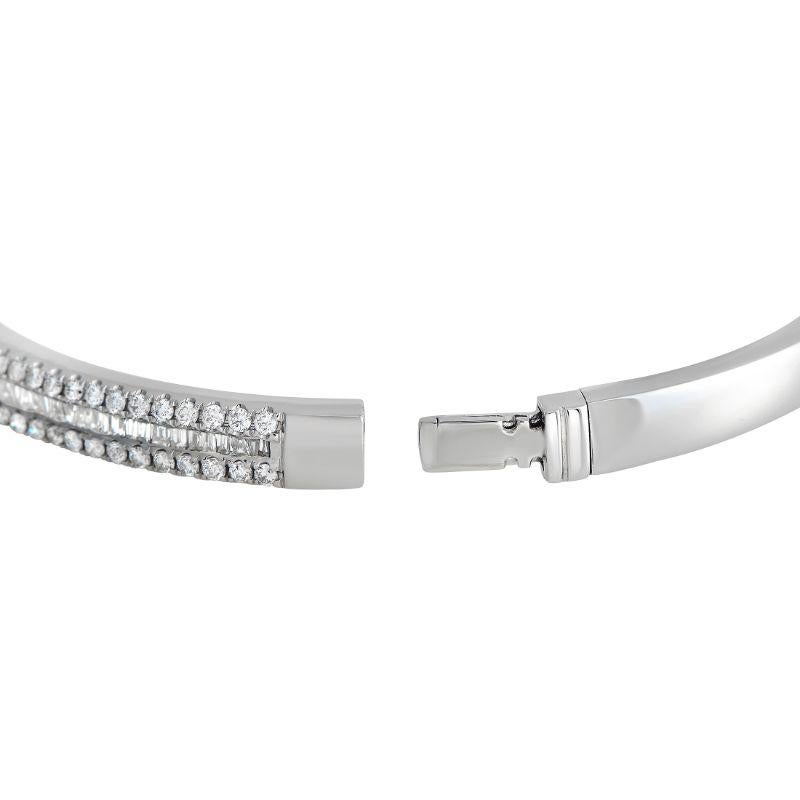 Round Cut LB Exclusive 18K White Gold 1.70 ct Diamond Bangle Bracelet For Sale