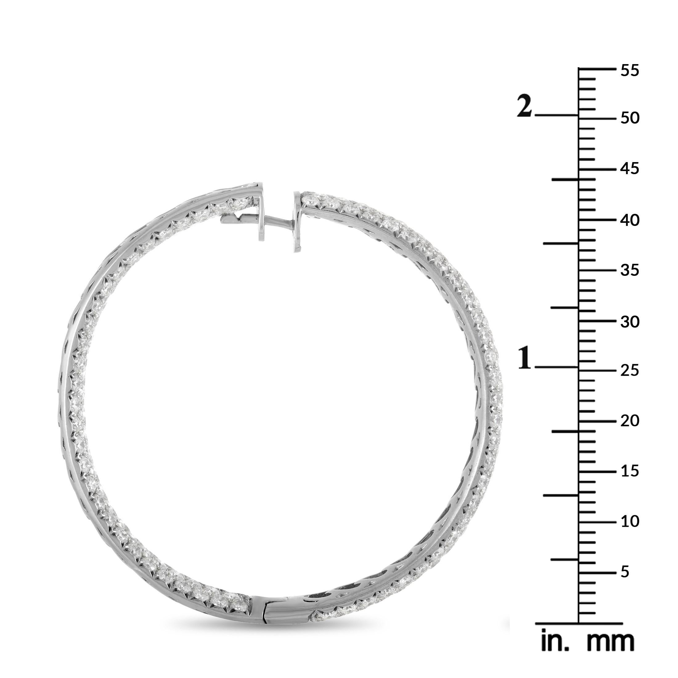 LB Exclusive 18K White Gold 17.75 Ct Diamond Hoop Earrings In New Condition In Southampton, PA