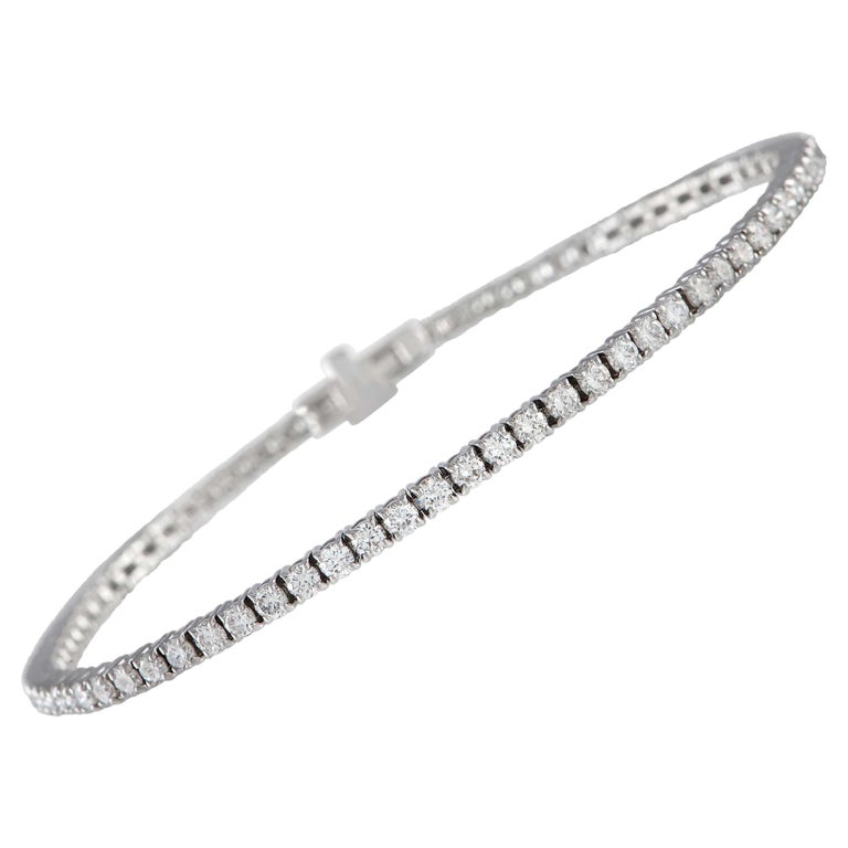 LB Exclusive 18k White Gold 3.87ct Diamond Tennis Bracelet For Sale at