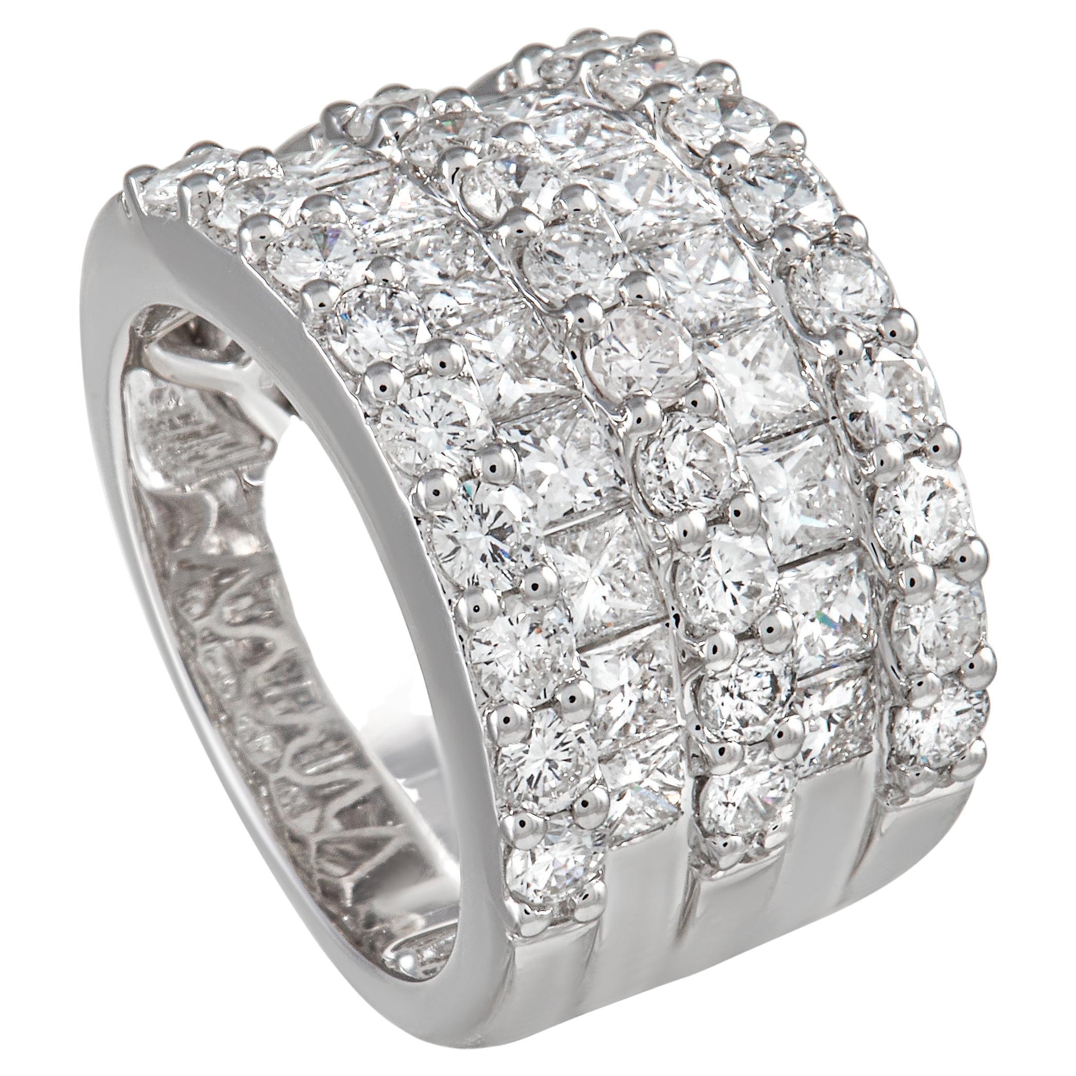 LB Exklusive Ring aus 18 Karat Weißgold mit 3,18 Karat Diamant