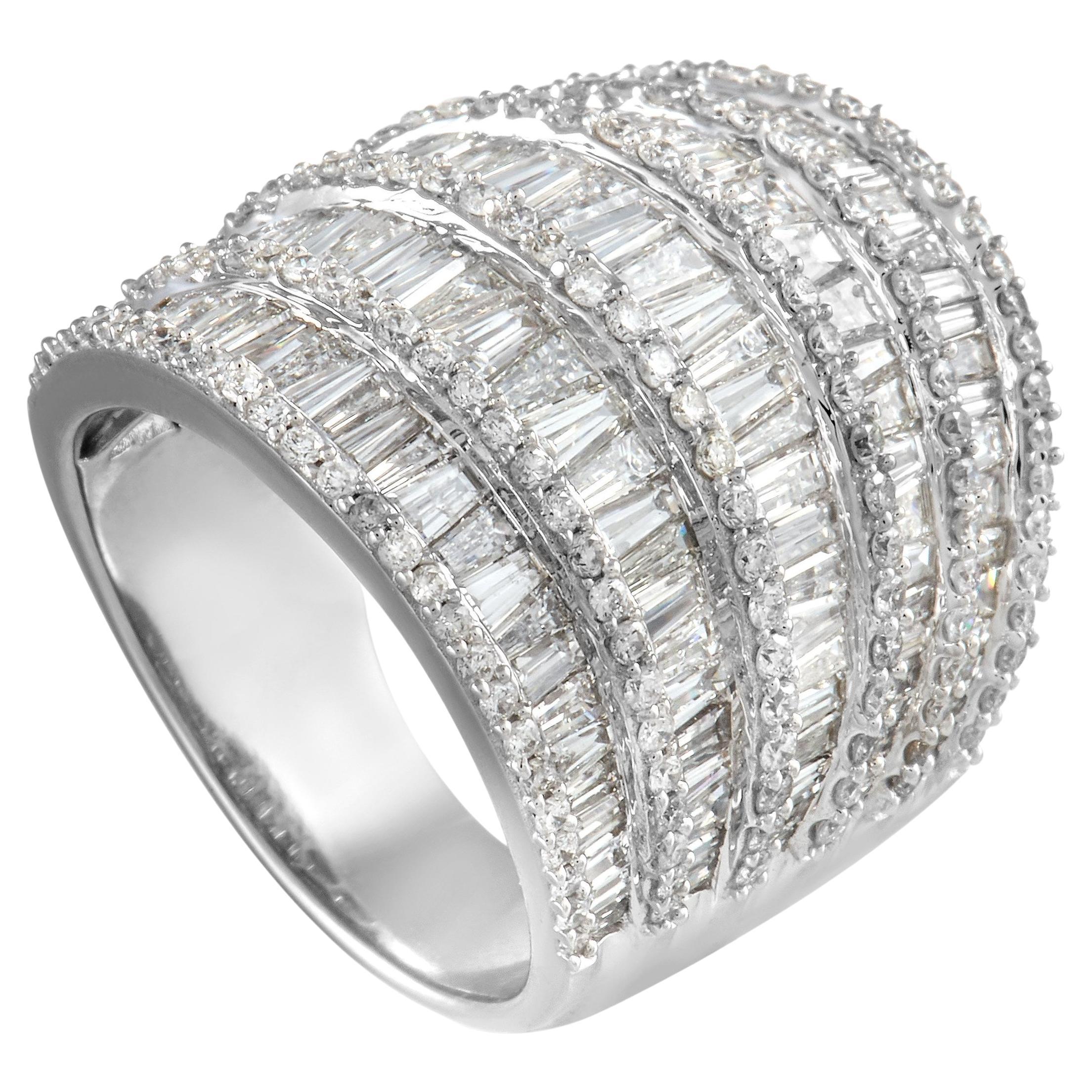 LB Exclusive 18K White Gold 4.75 Ct Diamond Ring