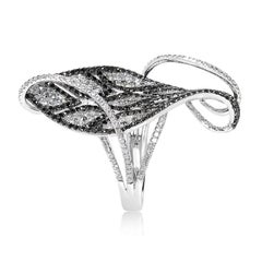 LB Exclusive 18K White Gold Black & White Diamond Leaf Ring