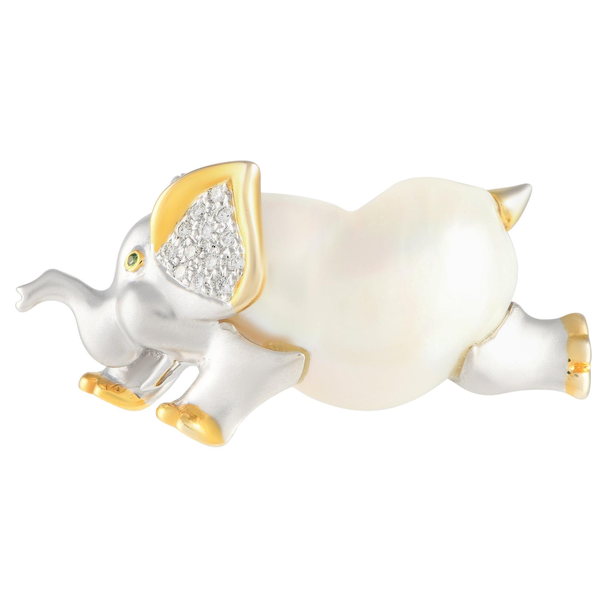 LB Exclusive 18K Yellow and White Gold 0.10ct Diamond and Pearl Elephant Brooch  For Sale