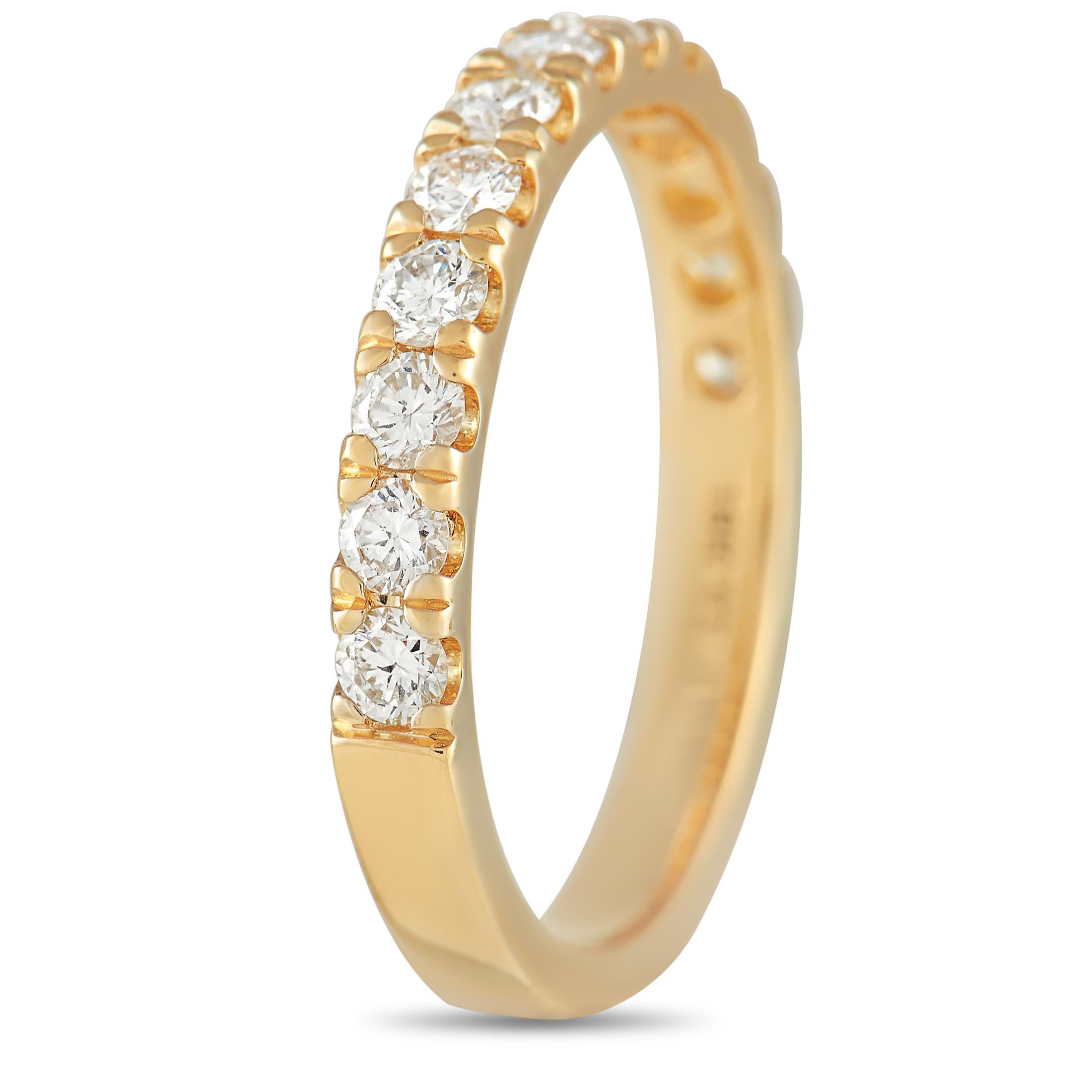 This ring is simple yet incredibly luxurious. An 18K Yellow Gold setting perfectly showcases this ring’s 0.72 carats of sparkling diamonds. A 2mm wide band and a 1mm top height make it an effortless piece that will continually capture your