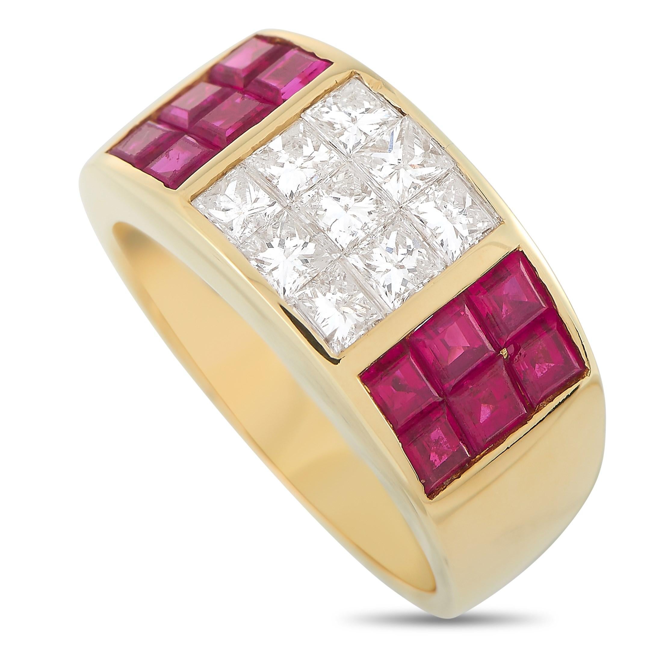 LB Exclusive 18k Yellow Gold 0.89 Ct Diamond and Ruby Ring In Excellent Condition In Southampton, PA