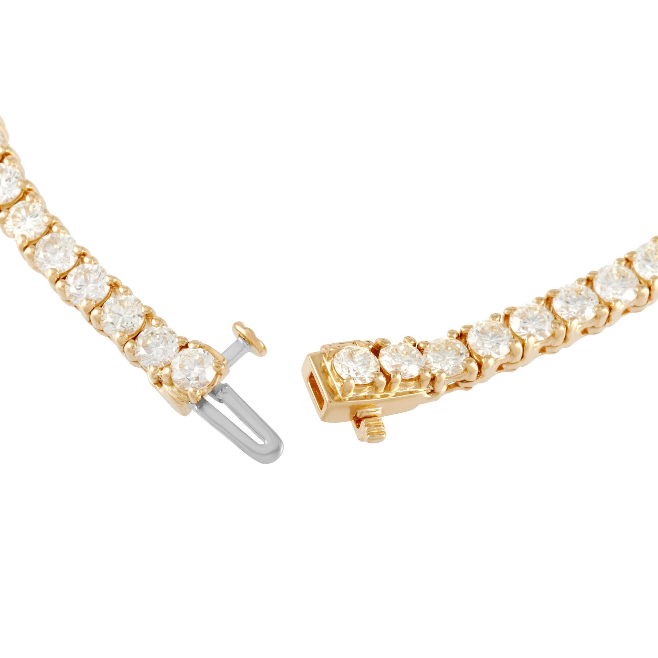 Round Cut LB Exclusive 18 Karat Yellow Gold 15.69 Carat Diamond Necklace