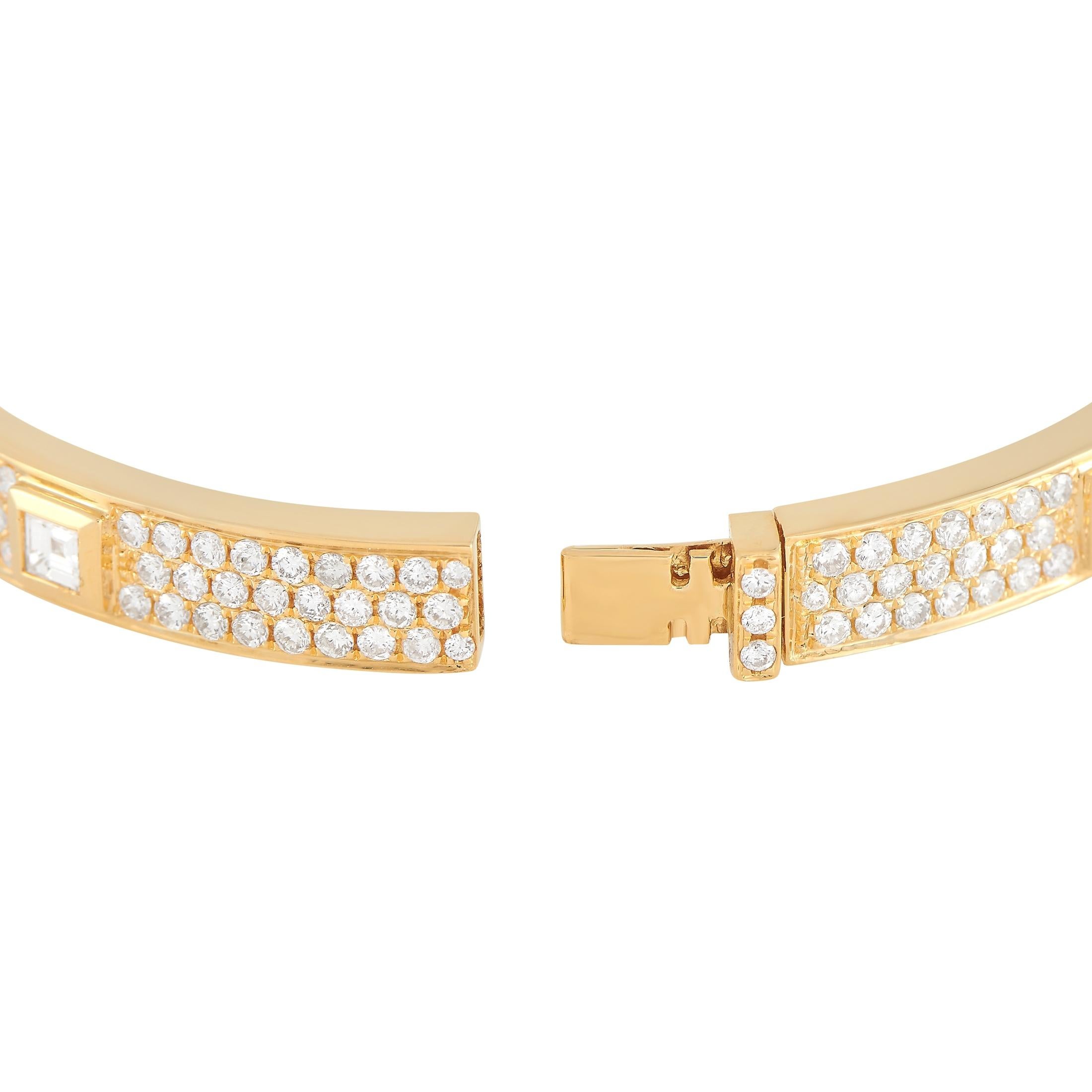 Round Cut LB Exclusive 18K Yellow Gold 4.65 Ct Diamond Bangle Bracelet