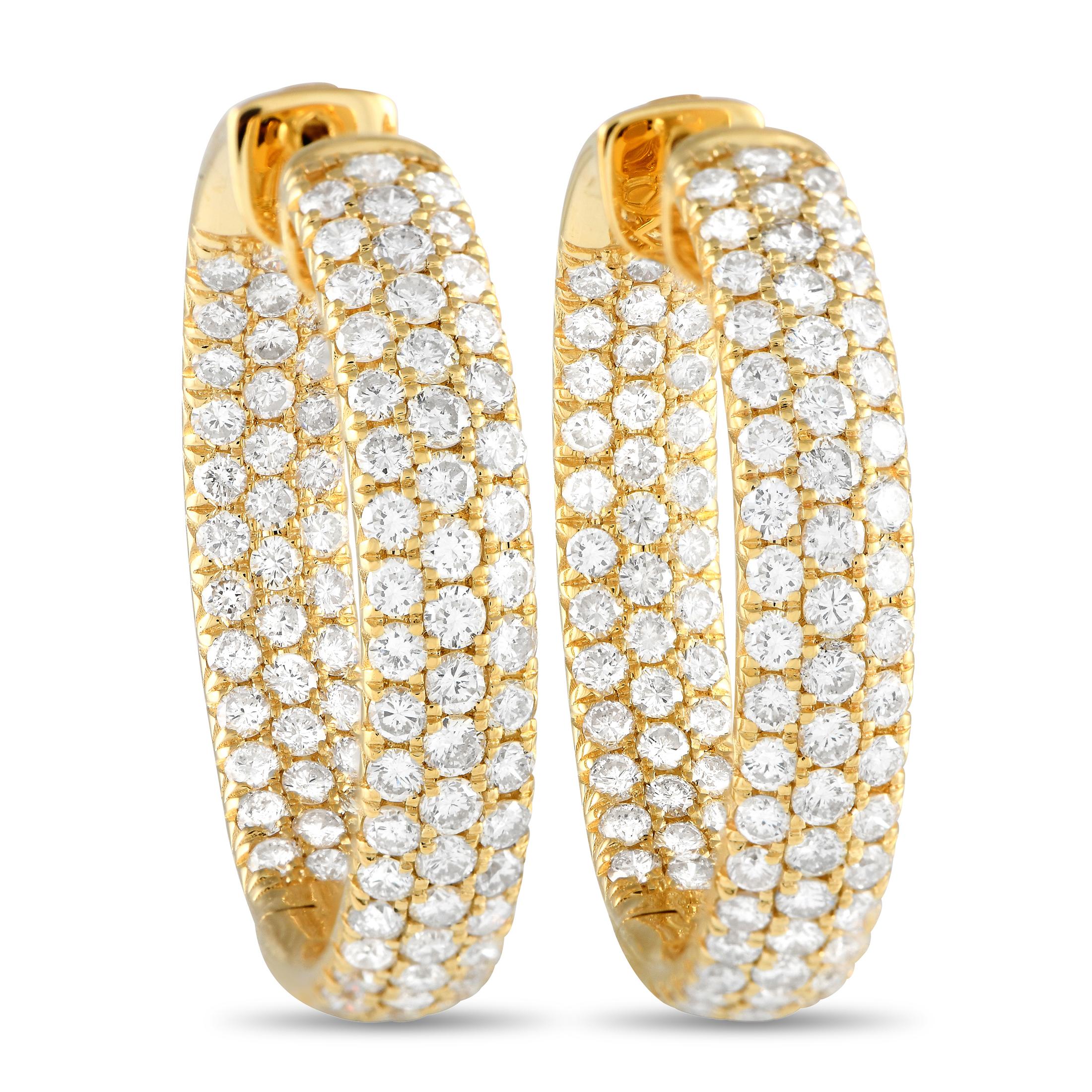 Lb Exclusive 18k Yellow Gold 5.30 Carat Diamond Inside-Out Hoop Earrings In New Condition In Southampton, PA