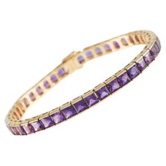LB Exklusives Amethyst-Tennisarmband aus 18 Karat Gelbgold