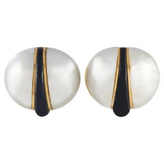 LB Exclusive 18k Yellow Gold Pearl and Onyx Clip-On Earrings